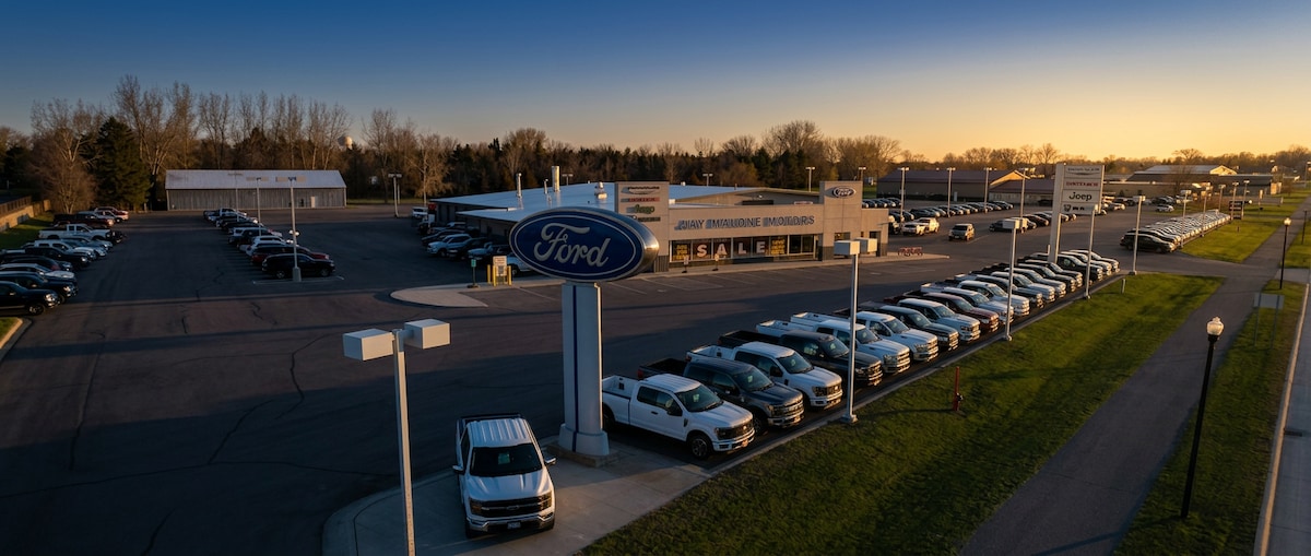 Used Jeep Wrangler, Ford Bronco, and Toyota 4Runner off-road SUVs at Jay Malone CDJR in Hutchinson, Minnesota
