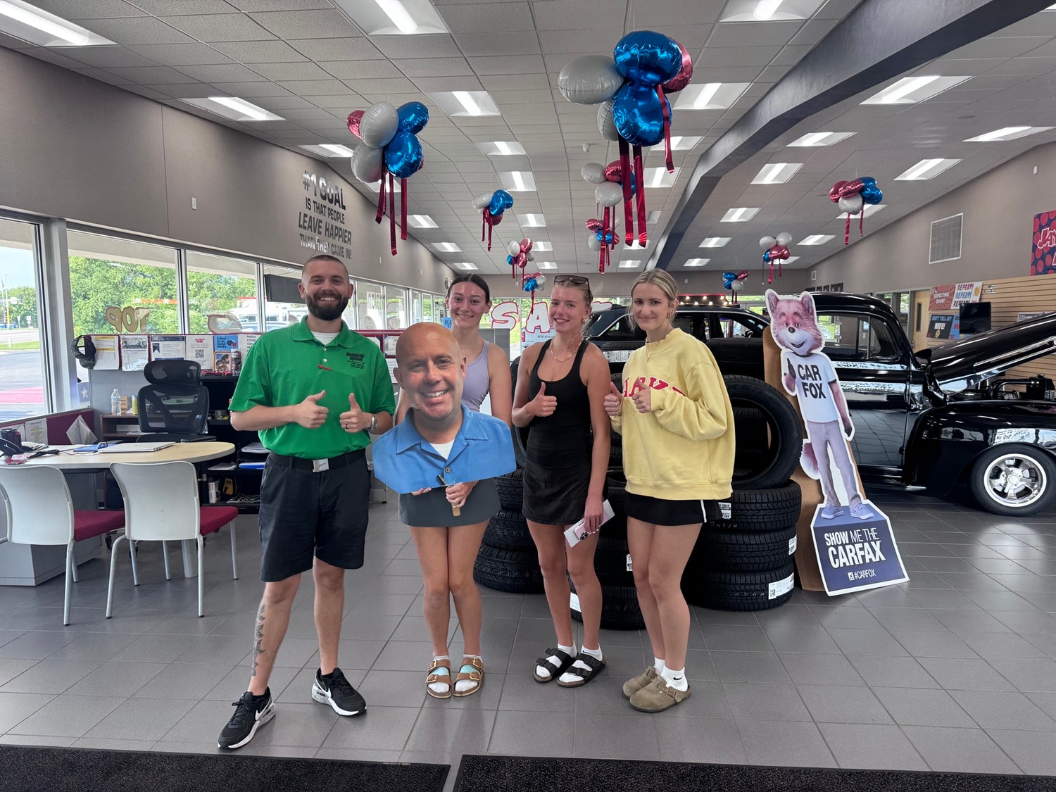Jay Malone Motors supports the Hutchinson High School Girls Tennis team in Hutchinson, Minnesota