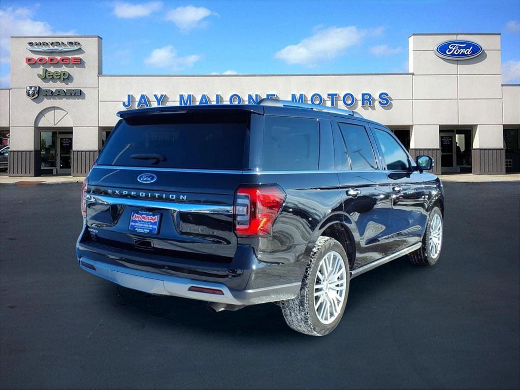 Used 2024 Ford Expedition Limited with VIN 1FMJU2A89REB05379 for sale in Hutchinson, Minnesota