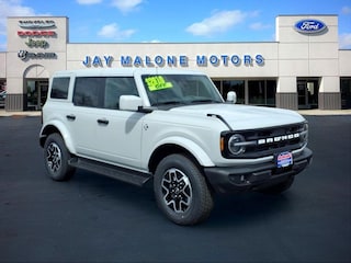 2026 Ford Bronco Outer Banks SUV