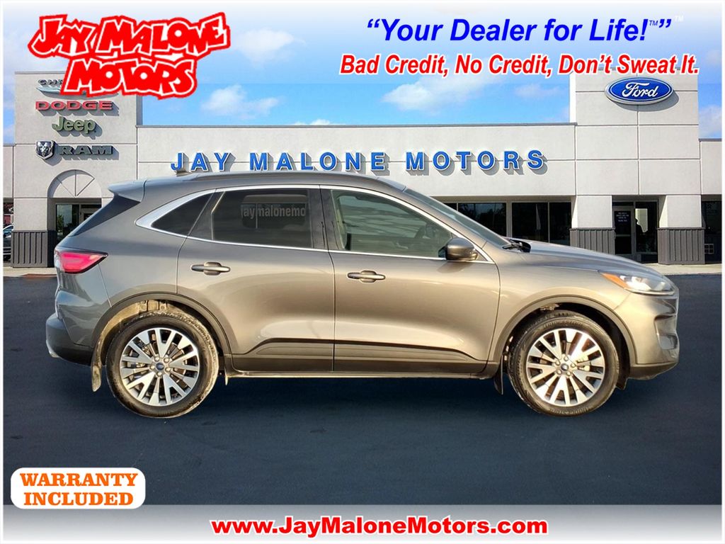 2022 Ford Escape Titanium