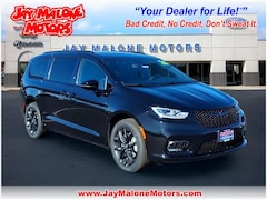 2026 Chrysler Pacifica Limited Passenger Van