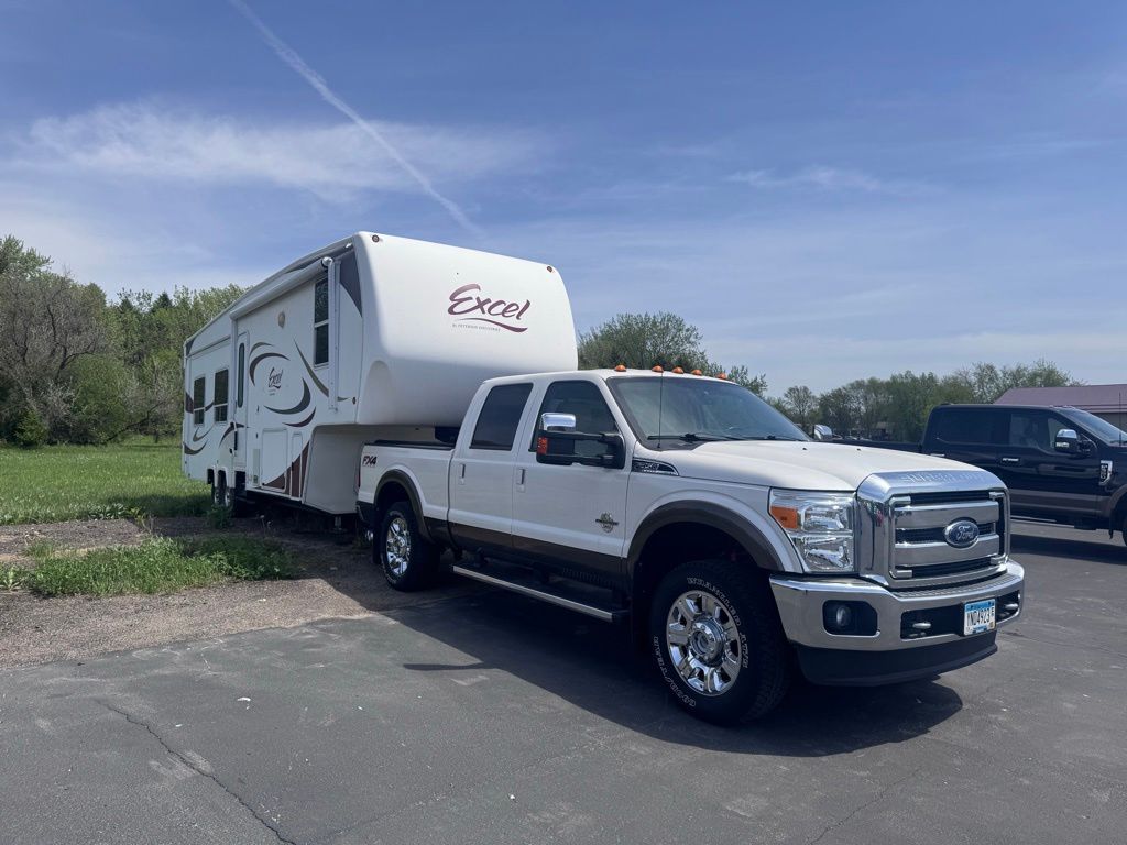 Used 2015 Ford F-350 Super Duty Lariat with VIN 1FT8W3BT5FEB44455 for sale in Hutchinson, Minnesota