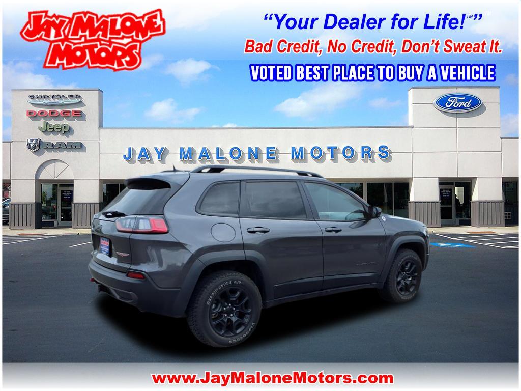 Used 2022 Jeep Cherokee Trailhawk with VIN 1C4PJMBXXND515715 for sale in Hutchinson, Minnesota