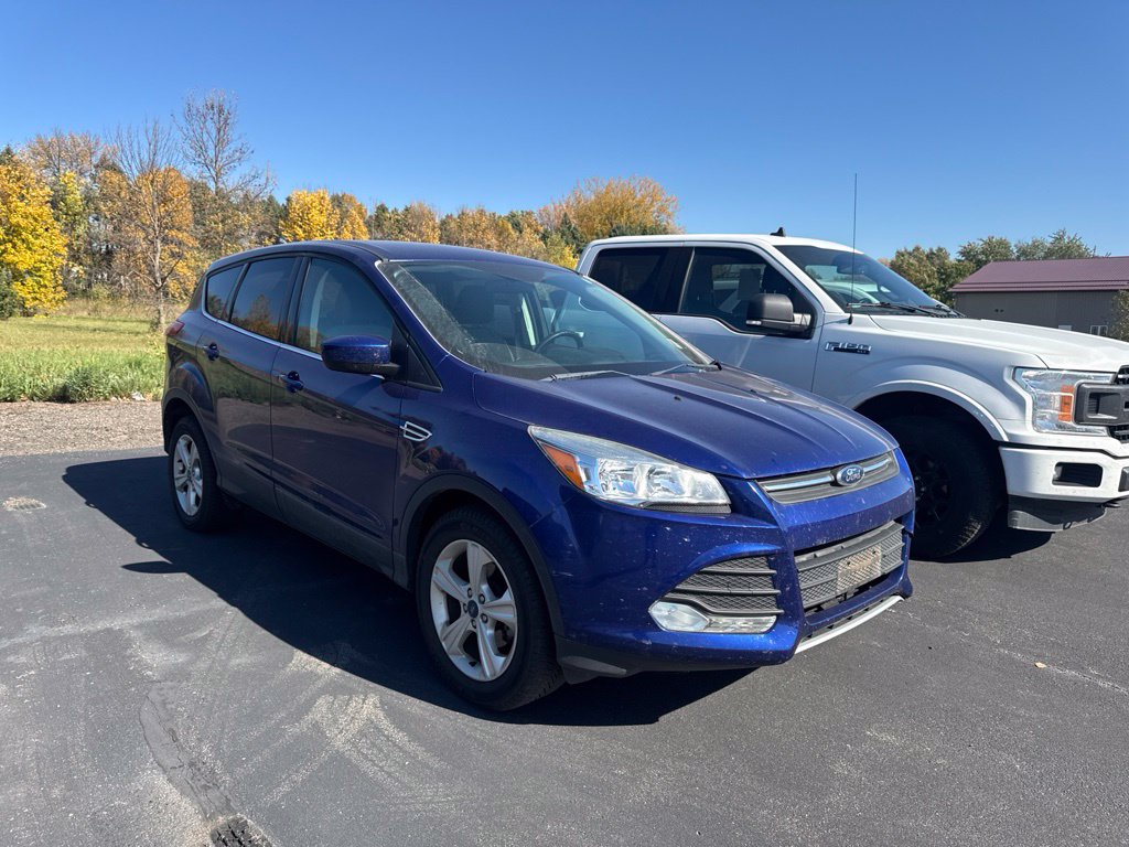 Used 2016 Ford Escape SE with VIN 1FMCU0GXXGUC59310 for sale in Hutchinson, MN