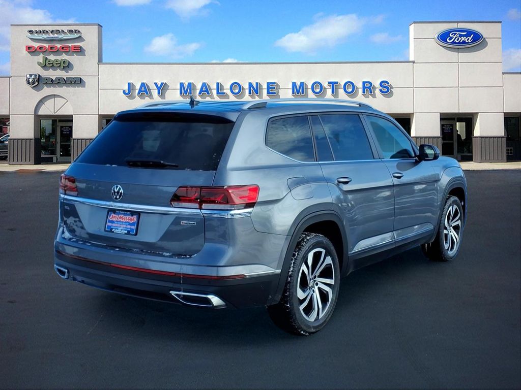 Certified 2022 Volkswagen Atlas SEL with VIN 1V2BP2CA5NC507193 for sale in Hutchinson, Minnesota