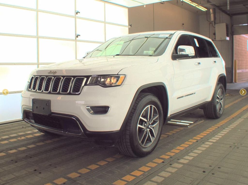 2022 Jeep Grand Cherokee Limited 4WD's photo