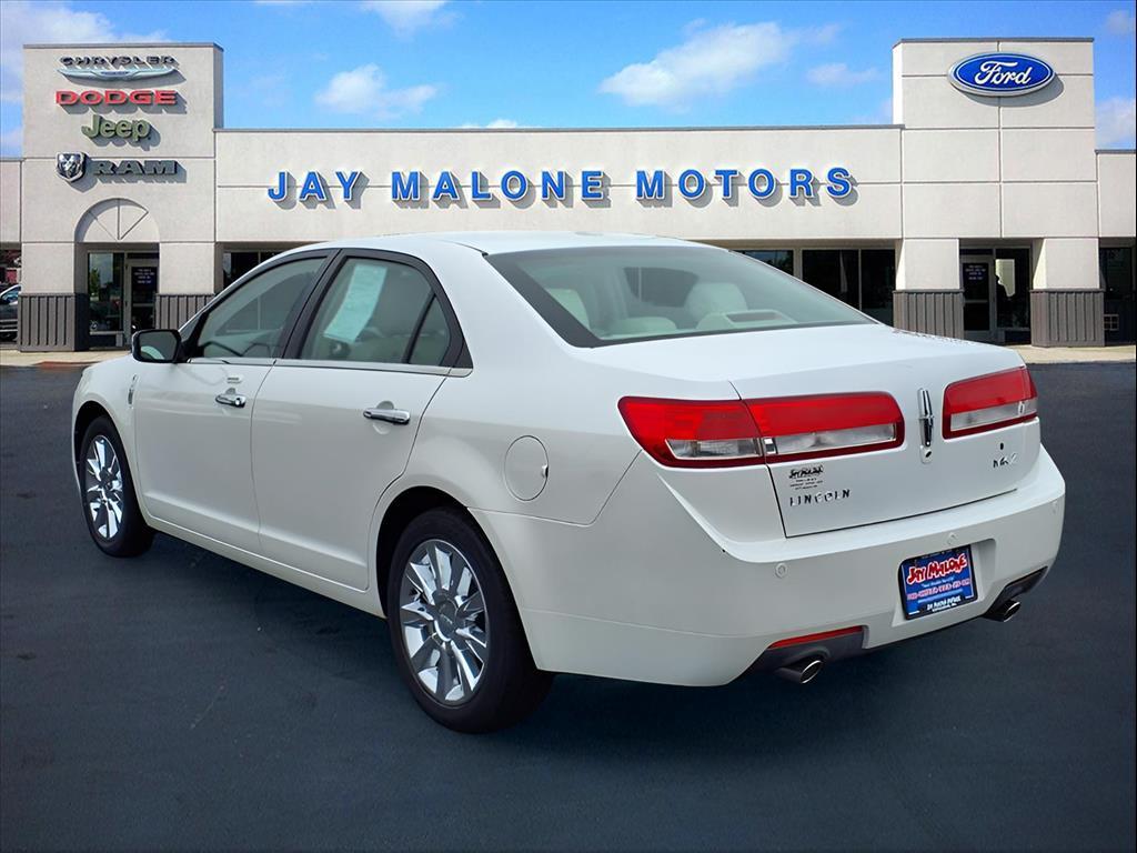 2012 Lincoln MKZ photo 4