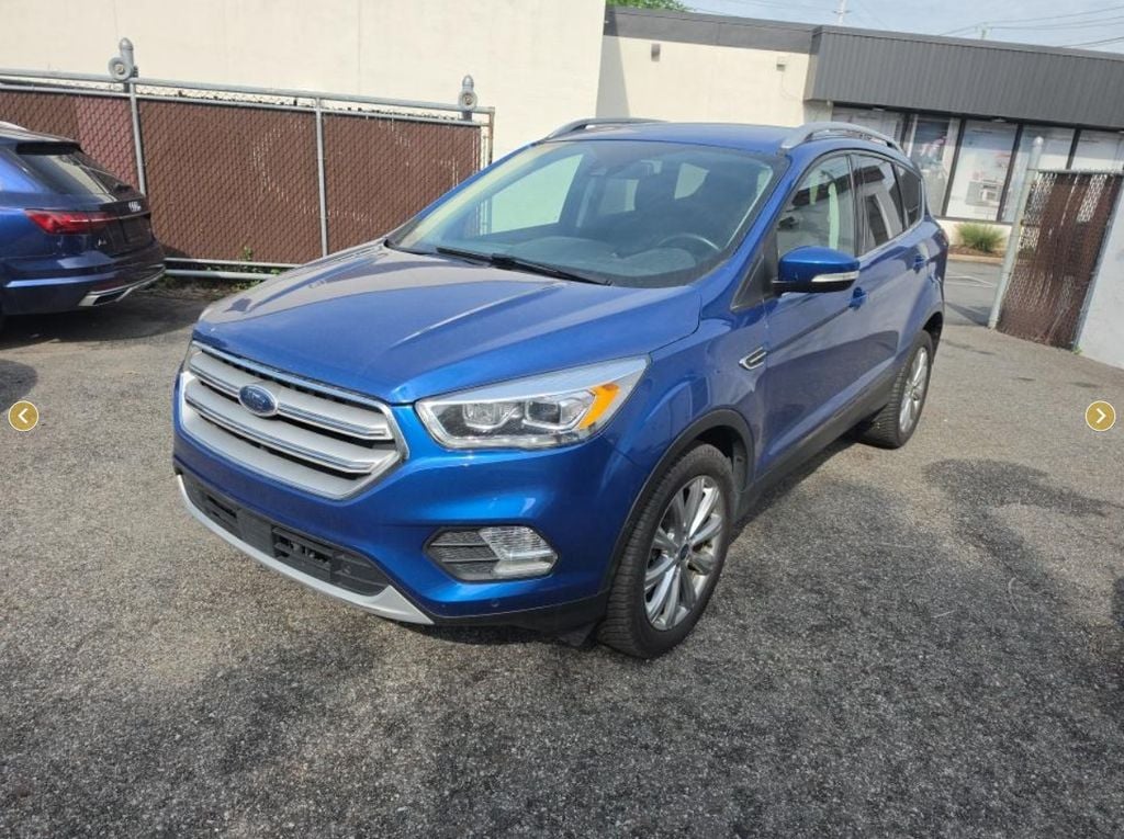 2018 Ford Escape Titanium 4WD's photo