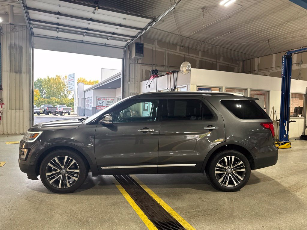 Used 2016 Ford Explorer Platinum with VIN 1FM5K8HT3GGC04740 for sale in Hutchinson, Minnesota