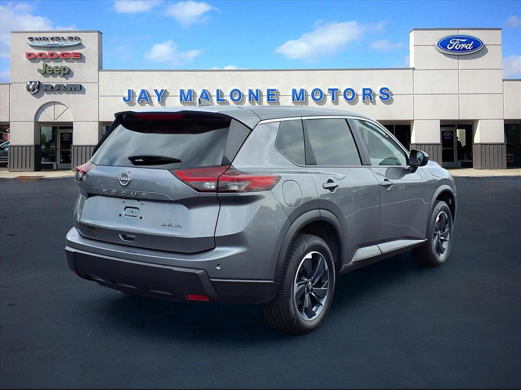 Used 2024 Nissan Rogue SV with VIN JN8BT3BB1RW422471 for sale in Hutchinson, Minnesota