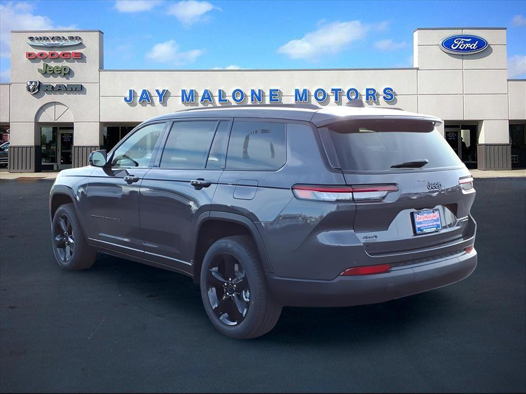 2025 Jeep Grand Cherokee Limited photo 4