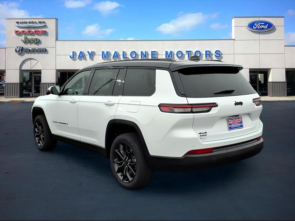 2025 Jeep Grand Cherokee Limited photo 4