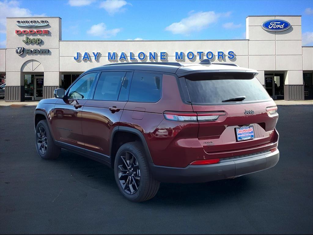 2025 Jeep Grand Cherokee Limited photo 4