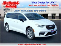 2026 Chrysler Pacifica Select Passenger Van