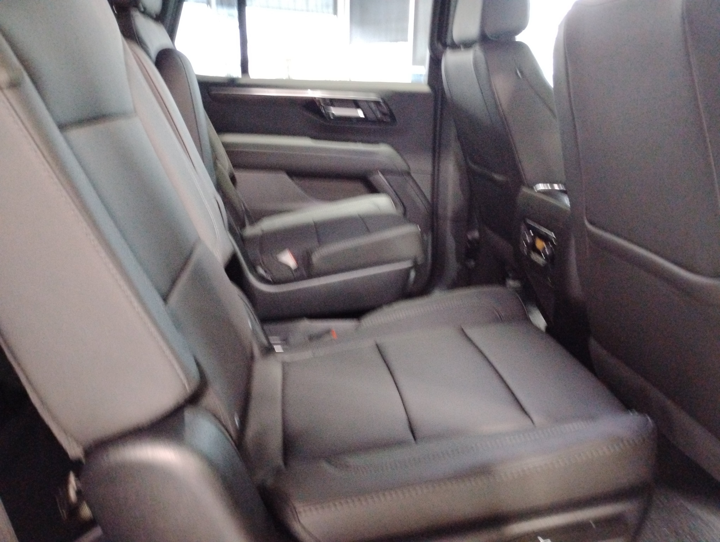 2026 Chevrolet Tahoe LT - Photo 25