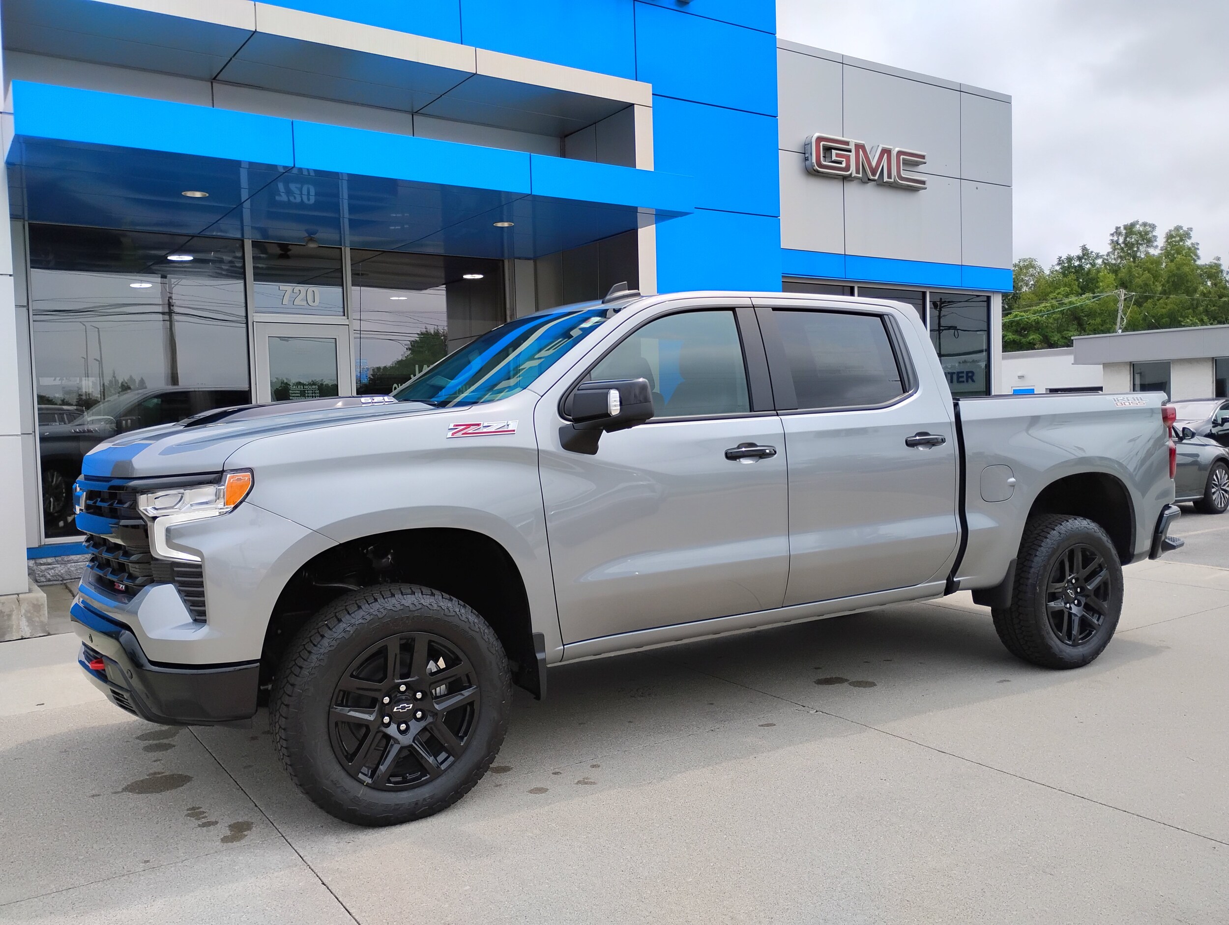 2026 Chevrolet Silverado 1500 LT Trail Boss - Photo 12