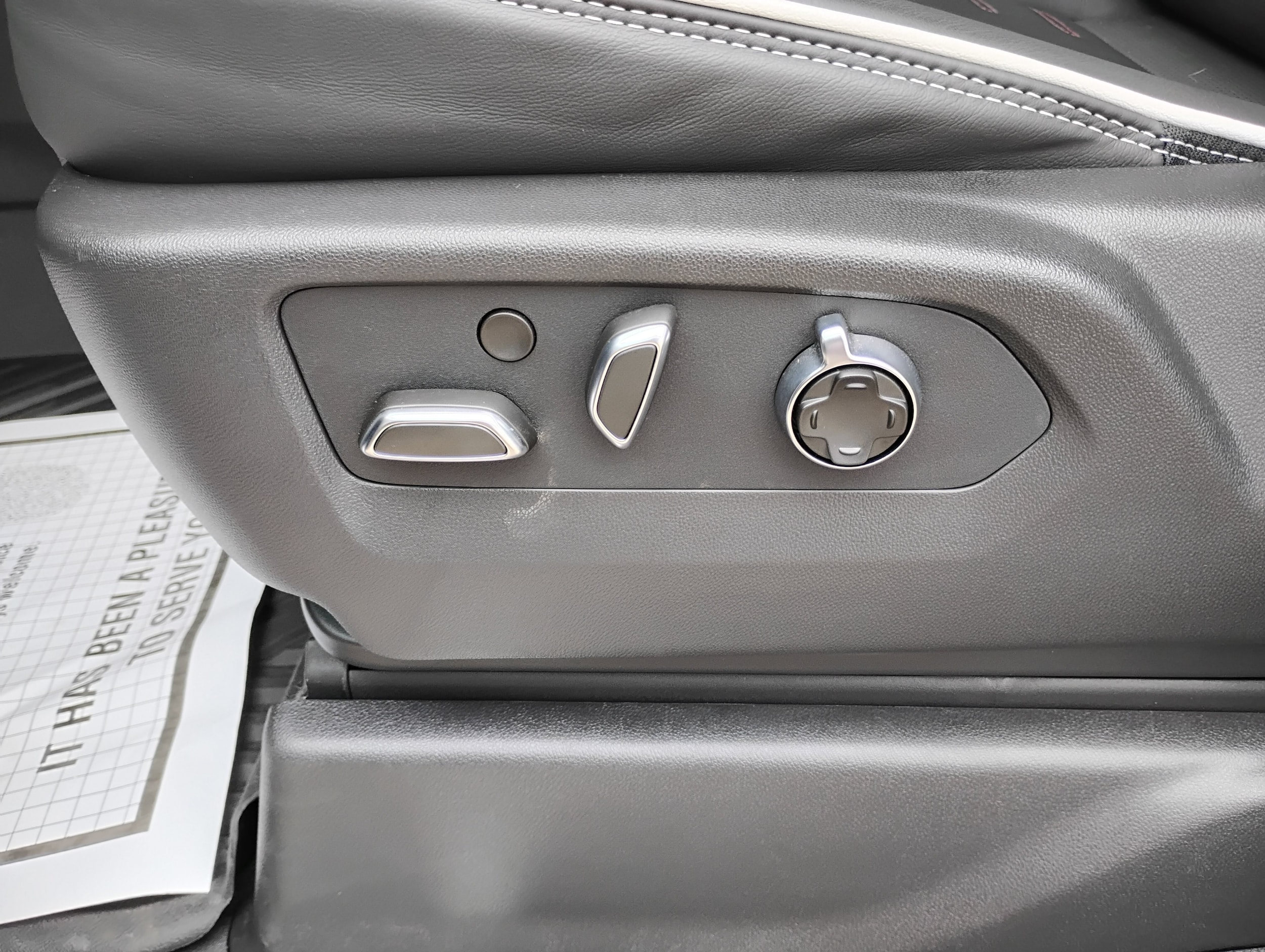 2026 GMC Sierra 1500 AT4X - Photo 24
