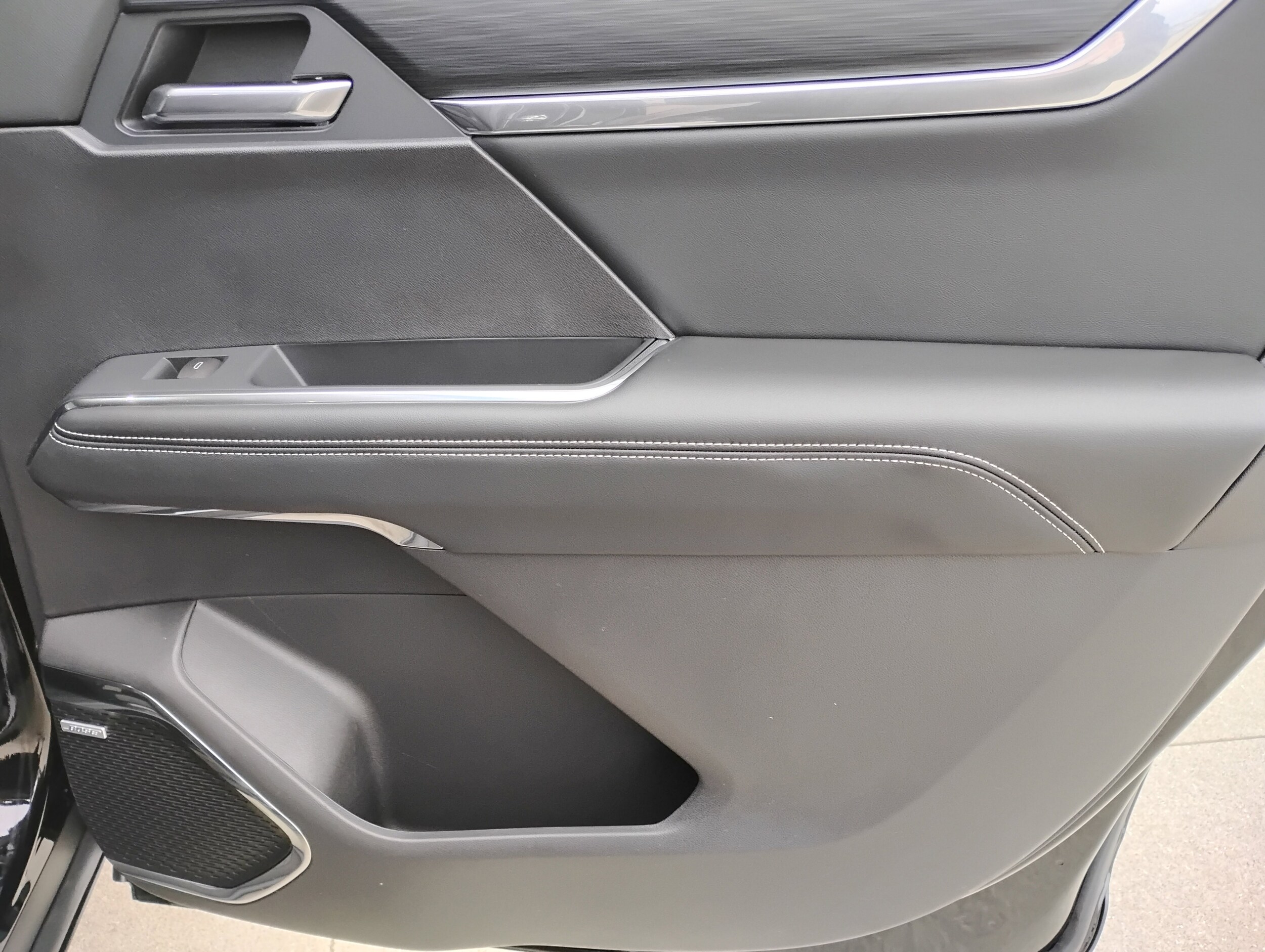 2026 GMC Acadia Elevation - Photo 28