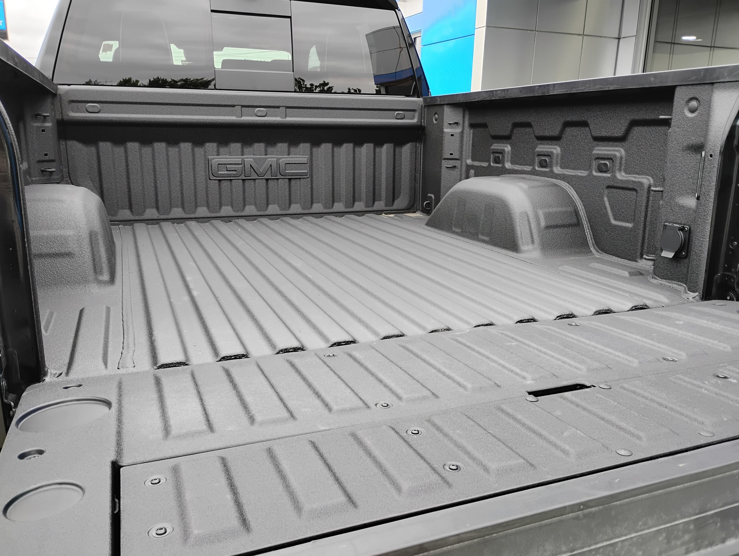 2026 GMC Sierra 1500 AT4X - Photo 30