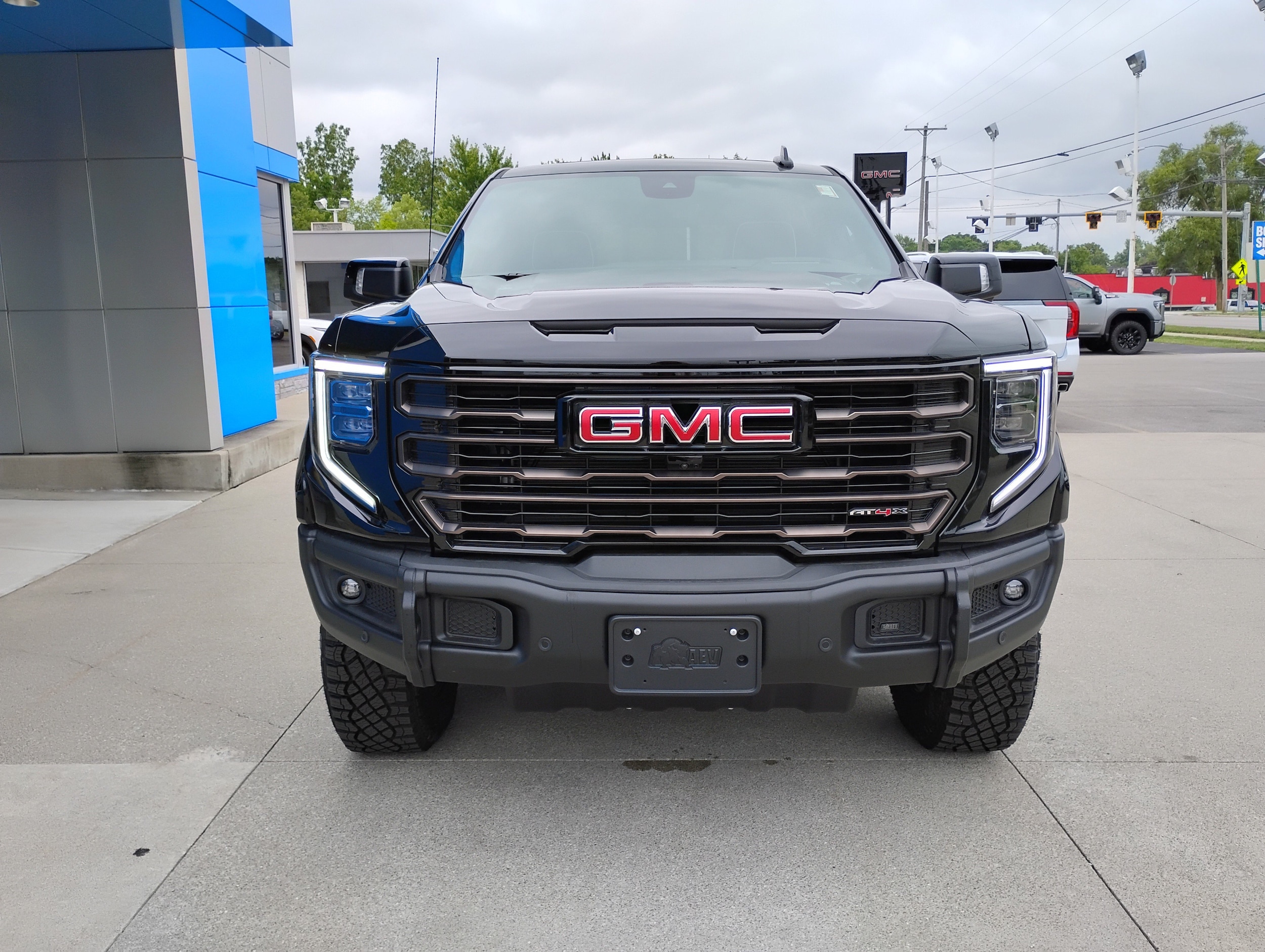 2026 GMC Sierra 1500 AT4X - Photo 14
