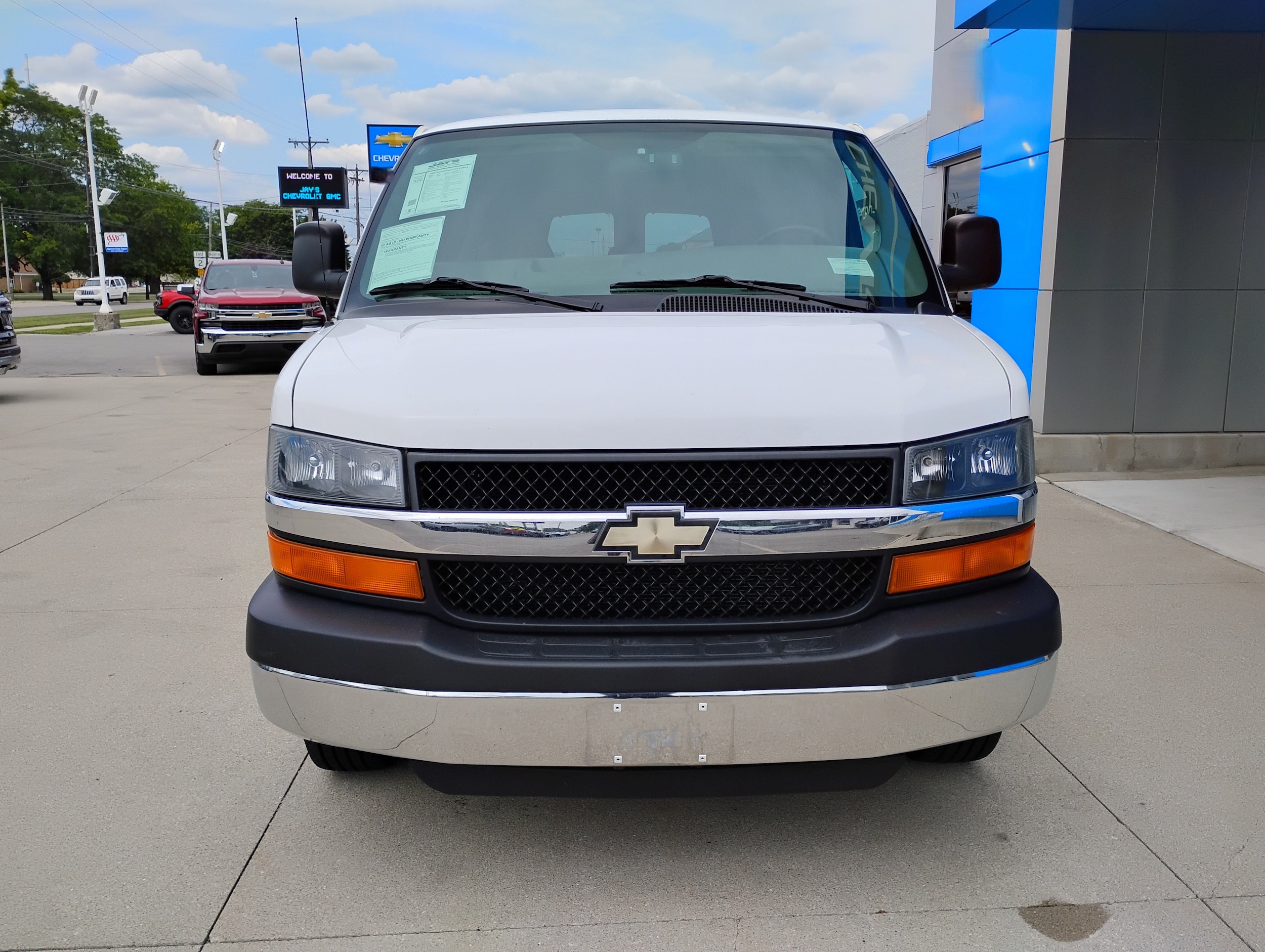 Used 2008 Chevrolet Express Base with VIN 1GAHG39K781109235 for sale in Wauseon, OH