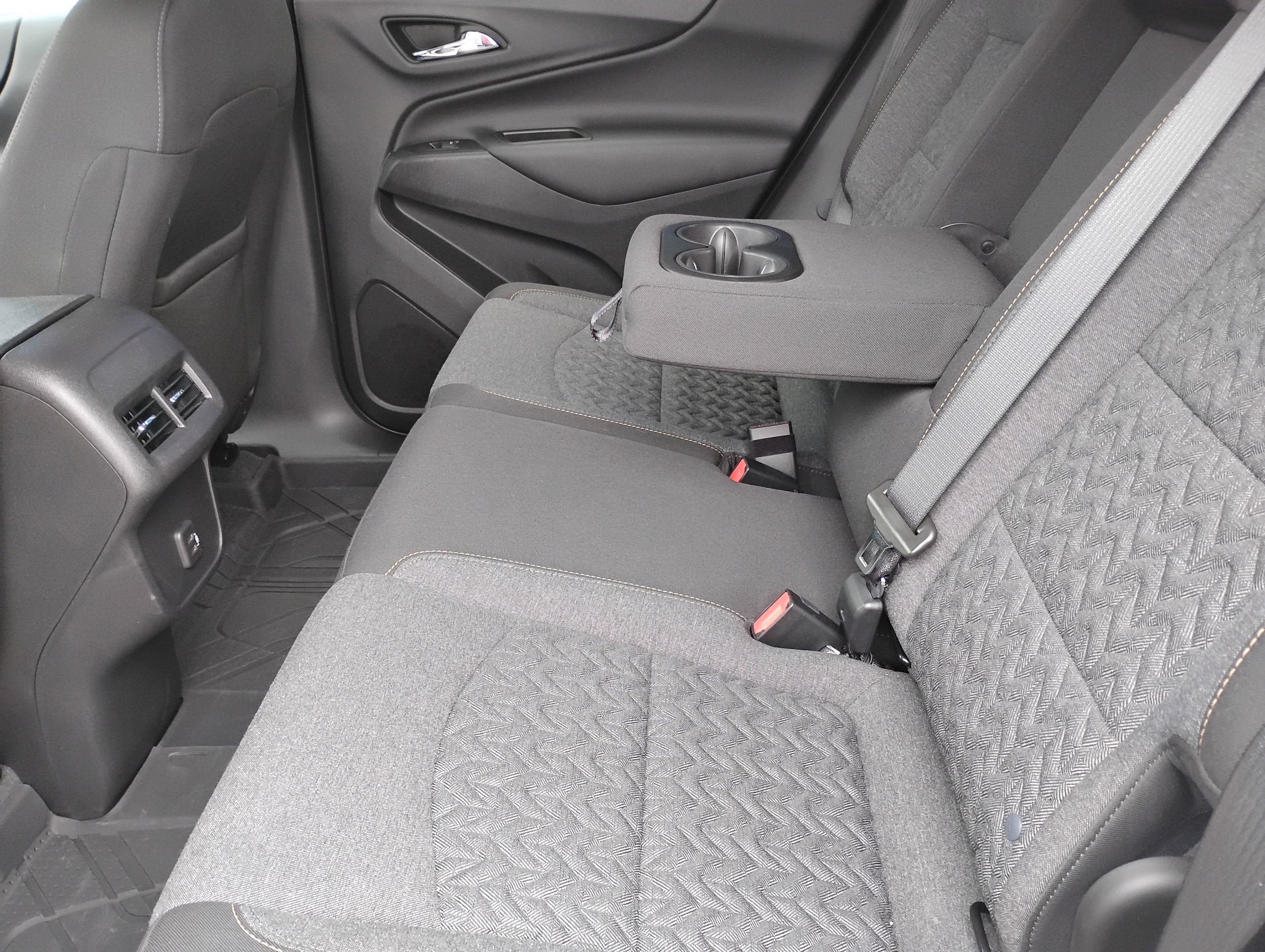2022 Chevrolet Equinox LT - Photo 26