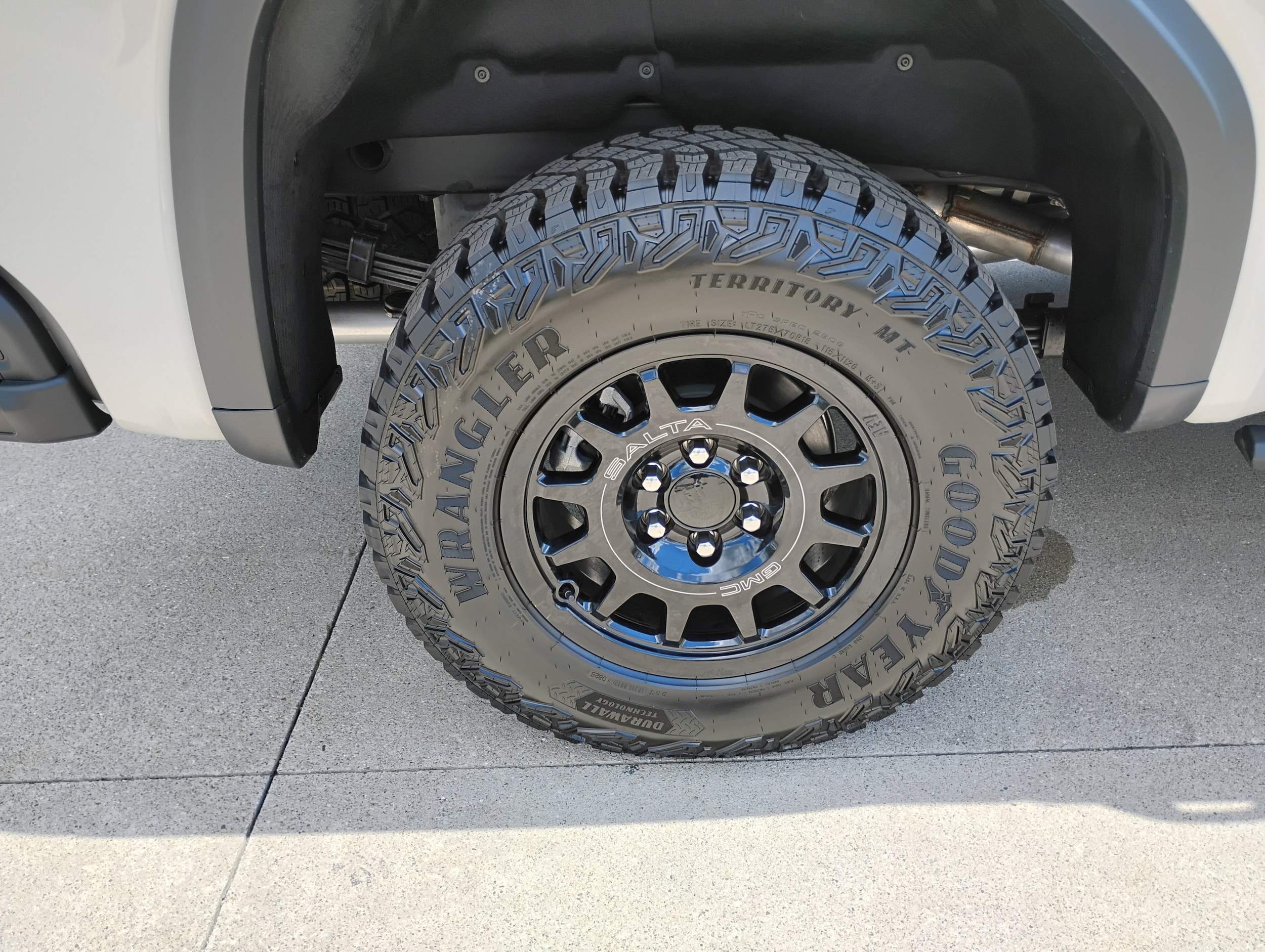 2026 GMC Sierra 1500 AT4X - Photo 33