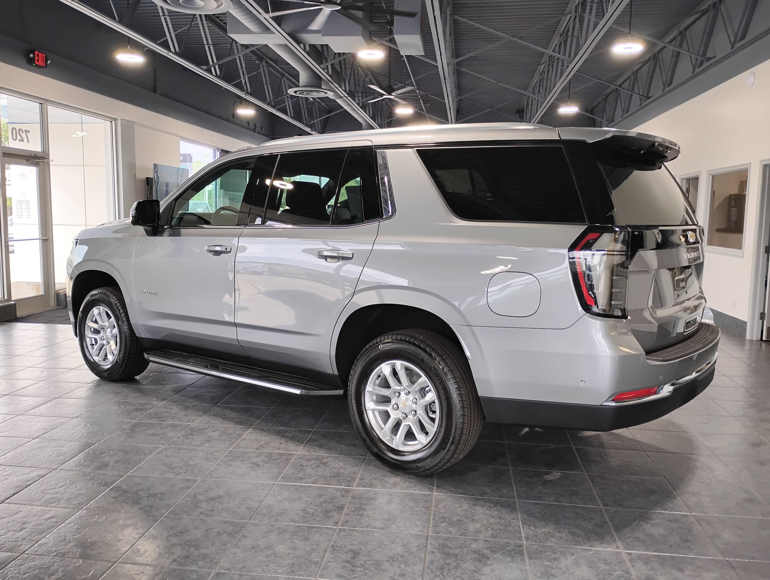 2026 Chevrolet Tahoe LT - Photo 10