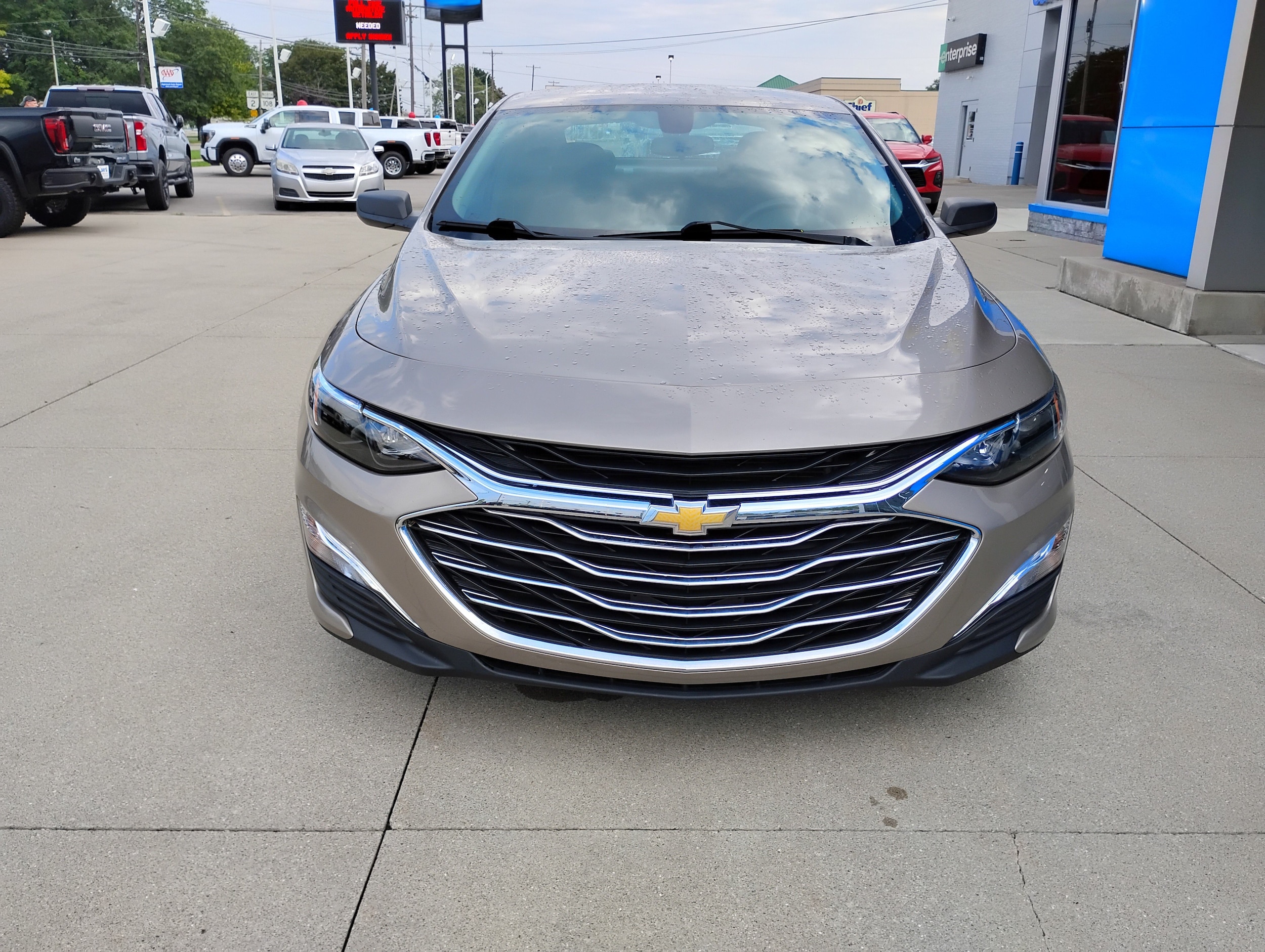 Used 2022 Chevrolet Malibu 1LS with VIN 1G1ZB5ST6NF213599 for sale in Wauseon, OH