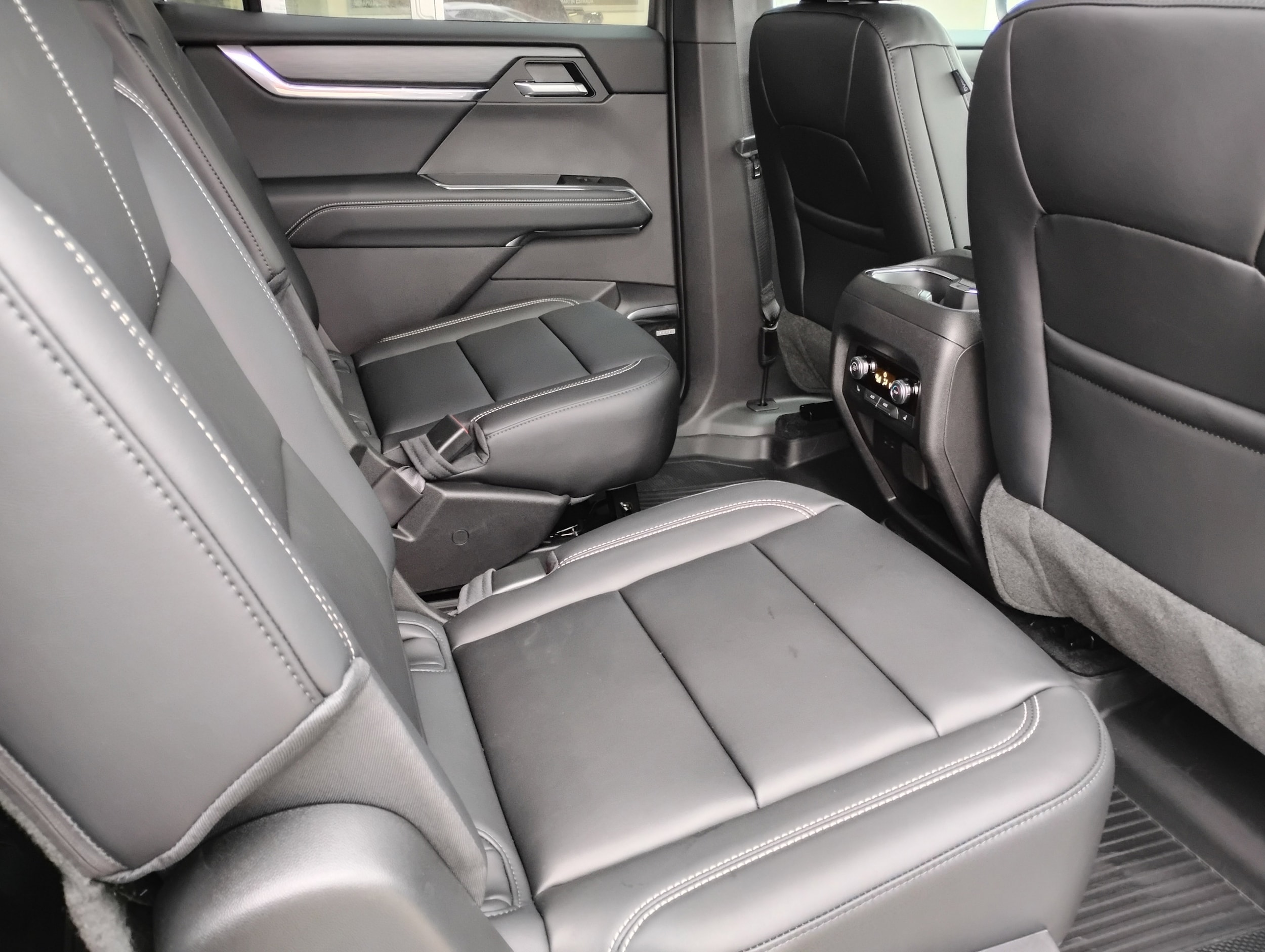 2026 GMC Acadia Elevation - Photo 26