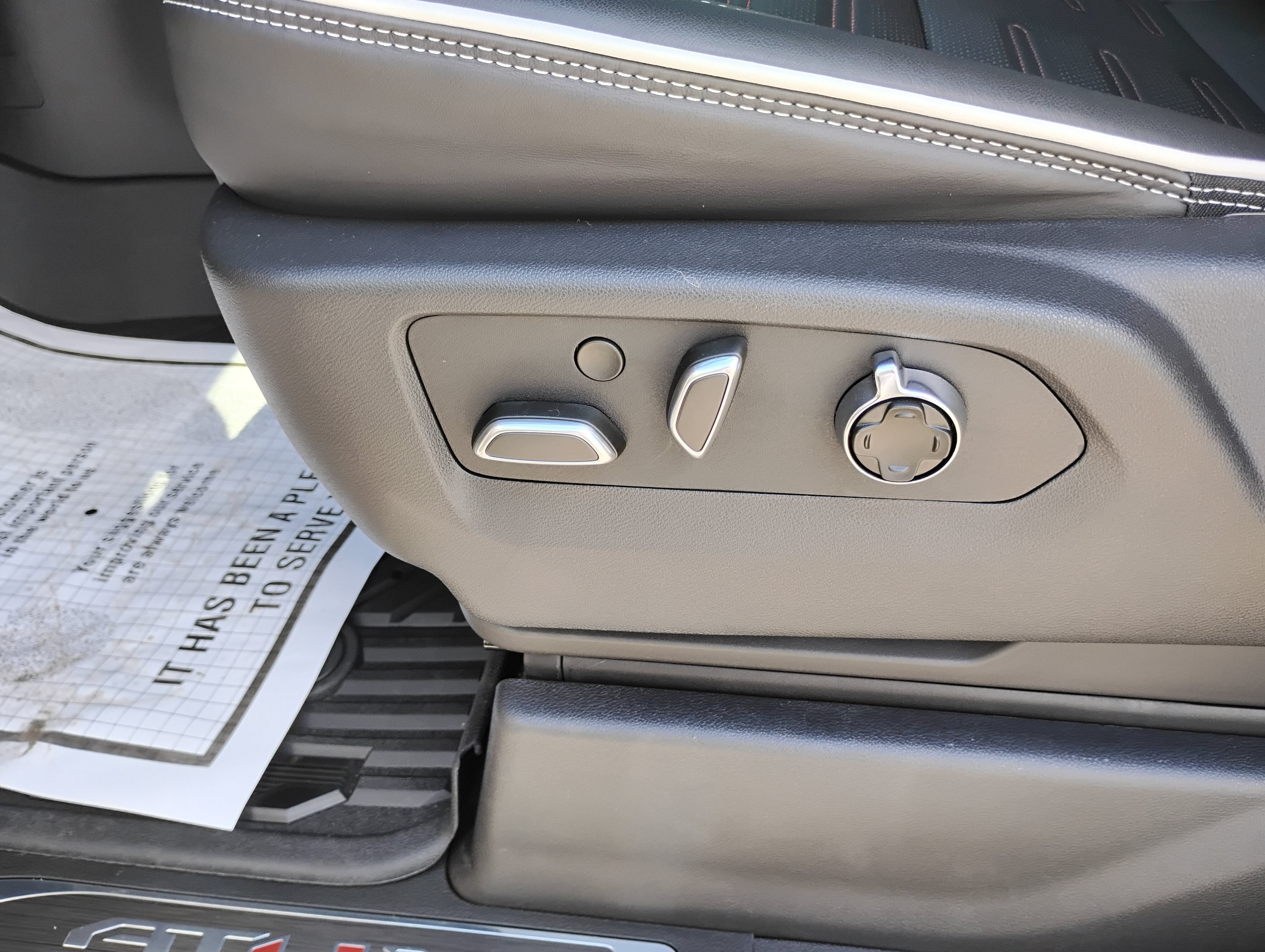 2026 GMC Sierra 1500 AT4X - Photo 24