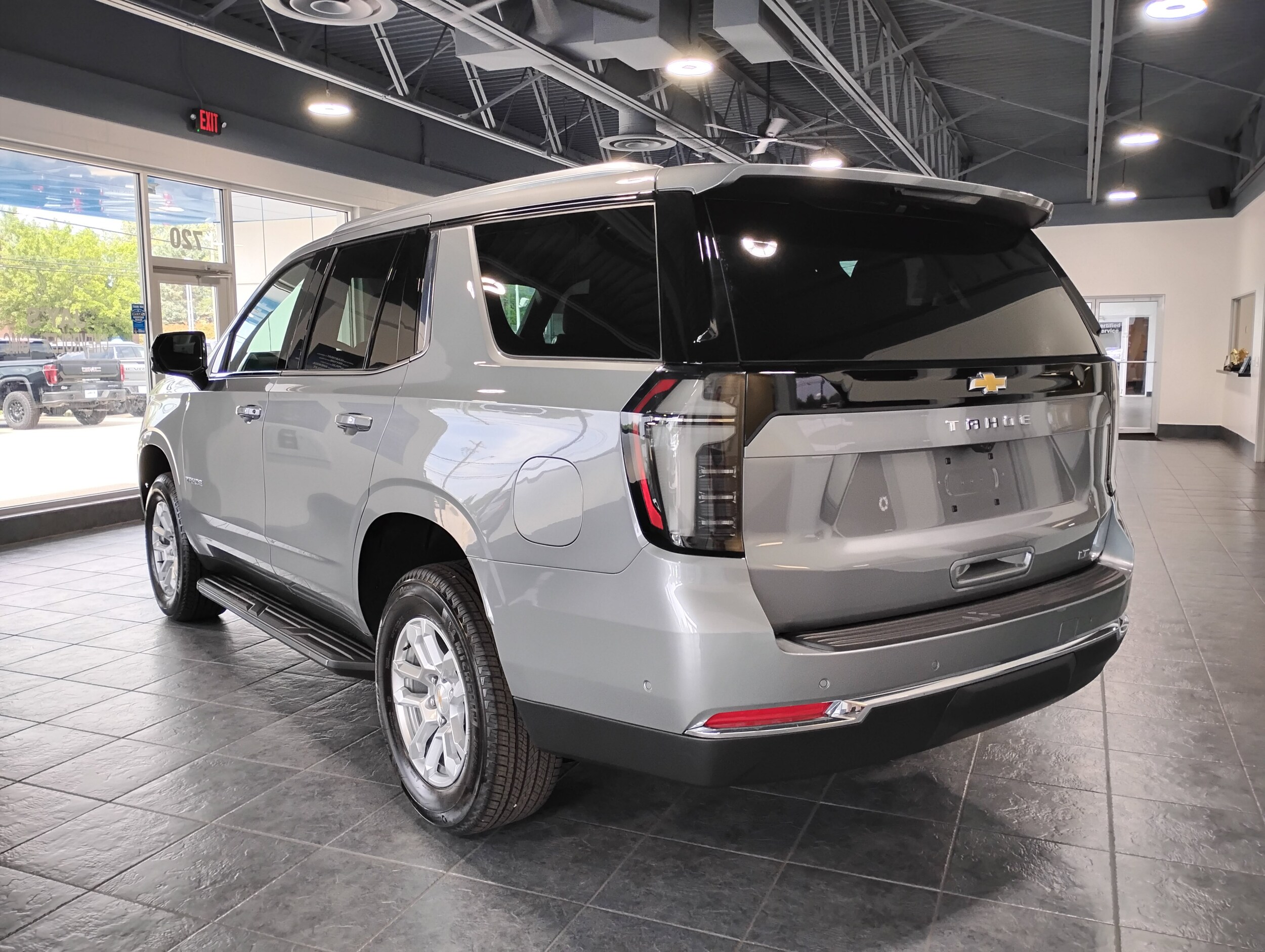2026 Chevrolet Tahoe LT - Photo 9