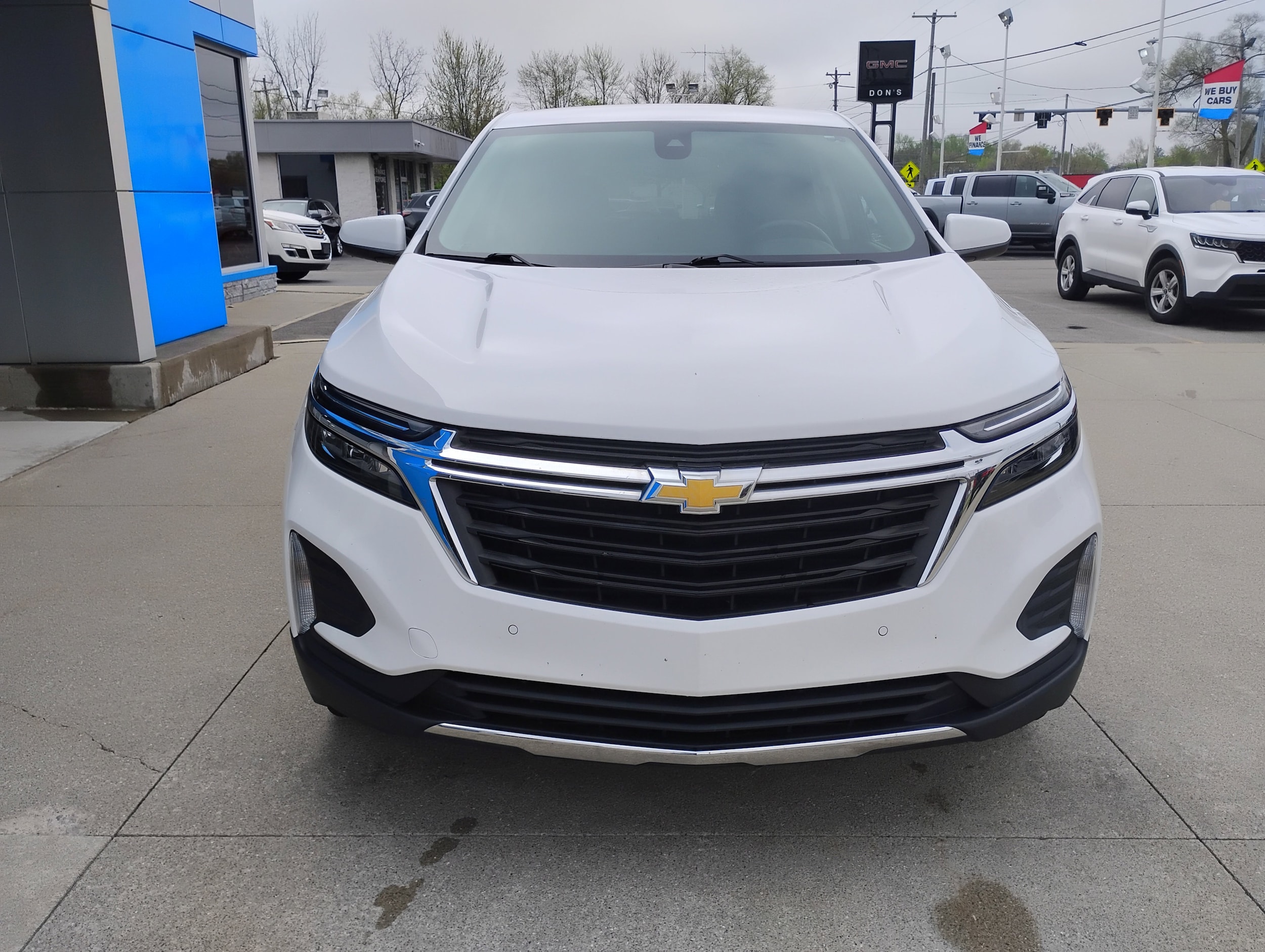 2022 Chevrolet Equinox LT - Photo 11