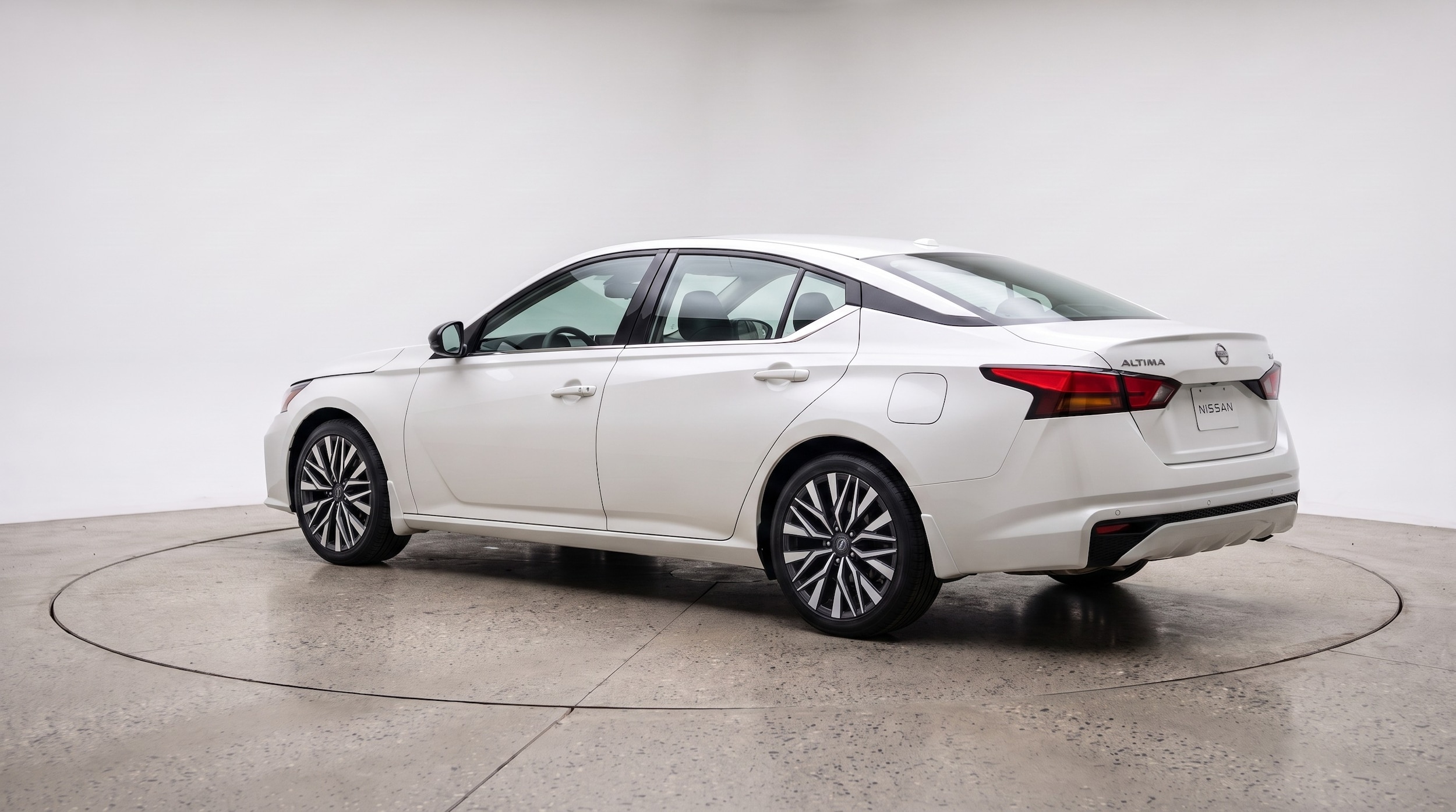Thumbnail: 2026 Nissan Altima - 5
