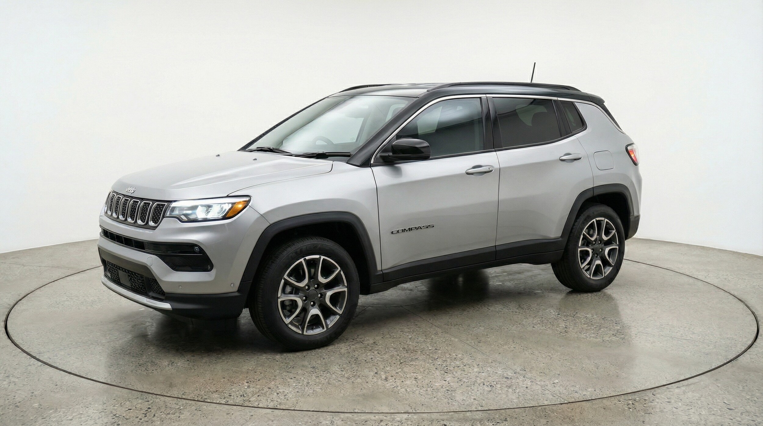 Thumbnail: 2025 Jeep Compass - 3