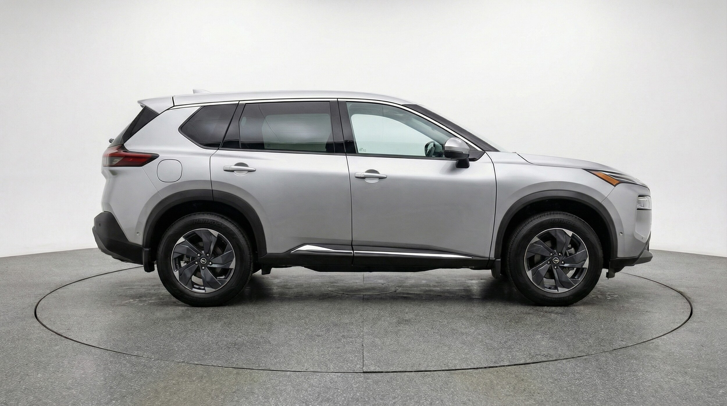 Thumbnail: 2025 Nissan Rogue - 8
