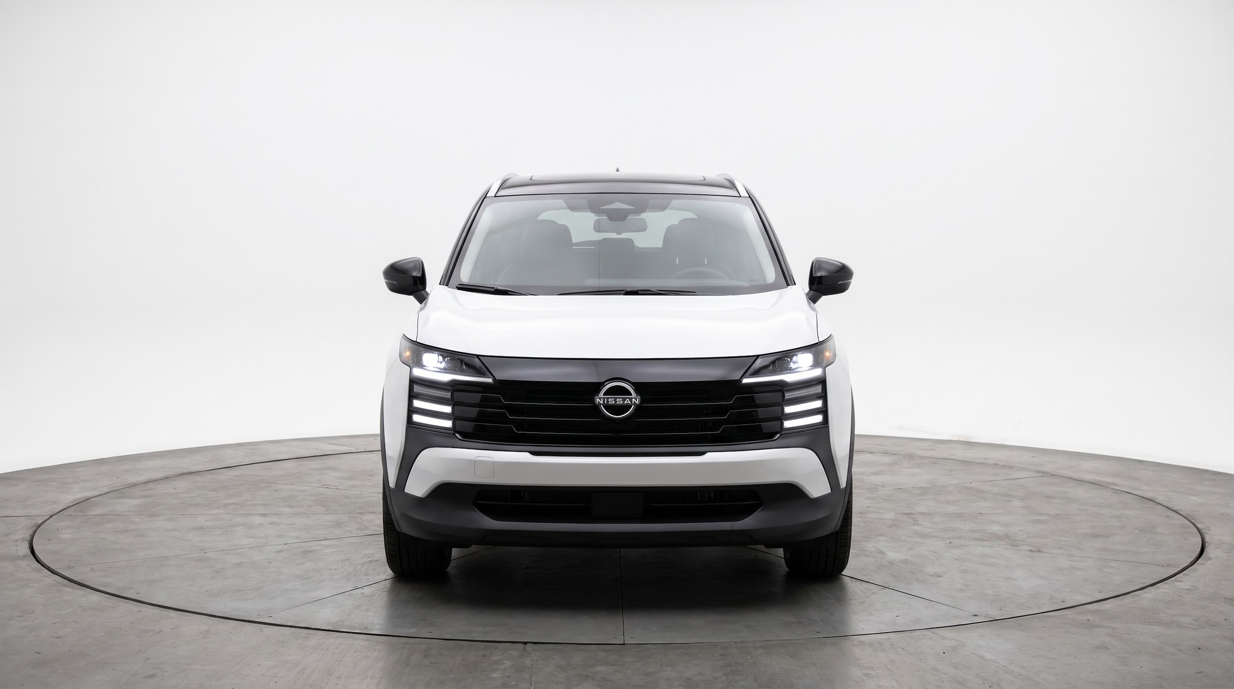 Thumbnail: 2026 Nissan Kicks - 2