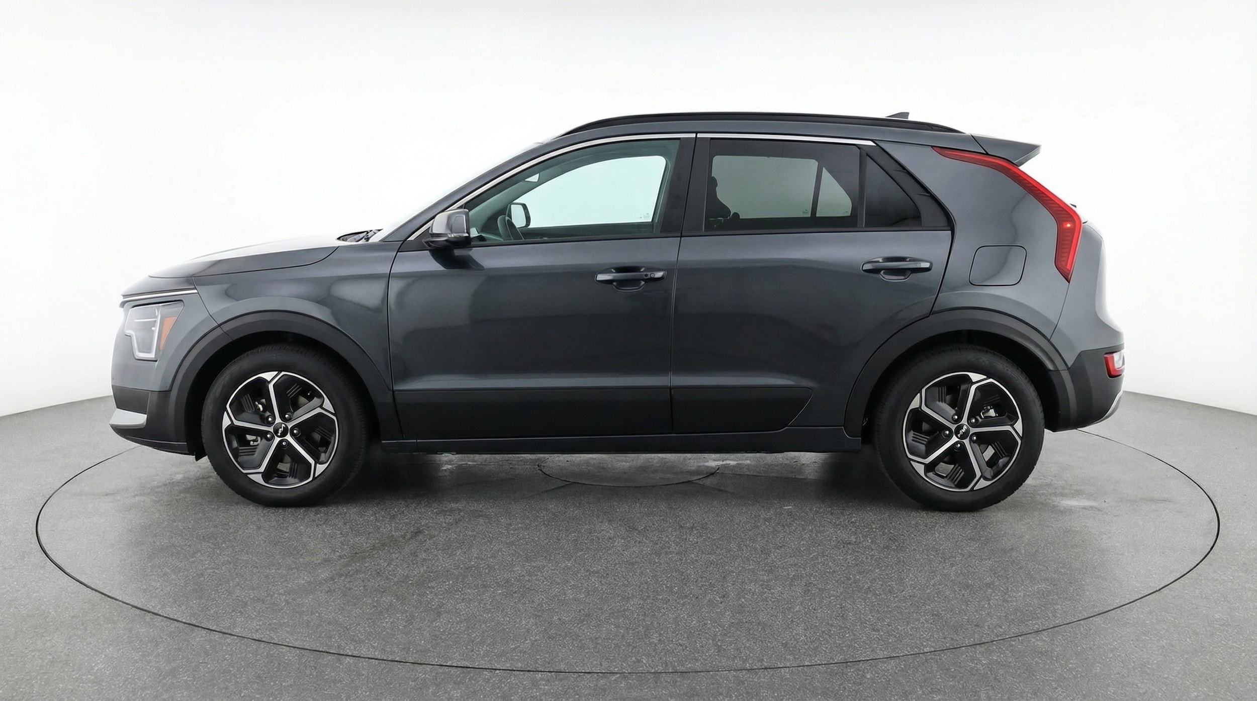 Thumbnail: 2026 Kia Niro - 4