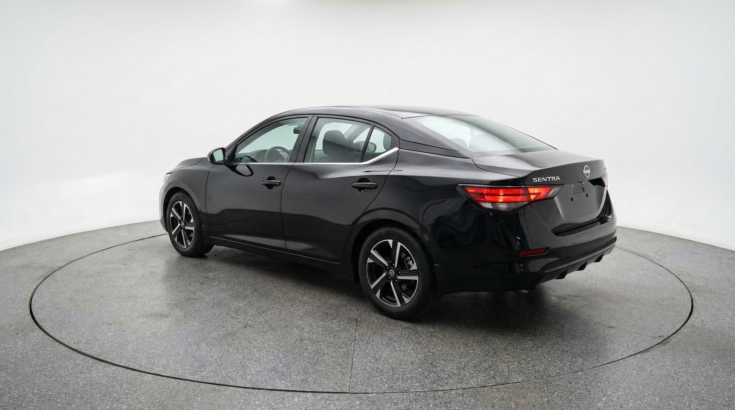 Thumbnail: 2025 Nissan Sentra - 5