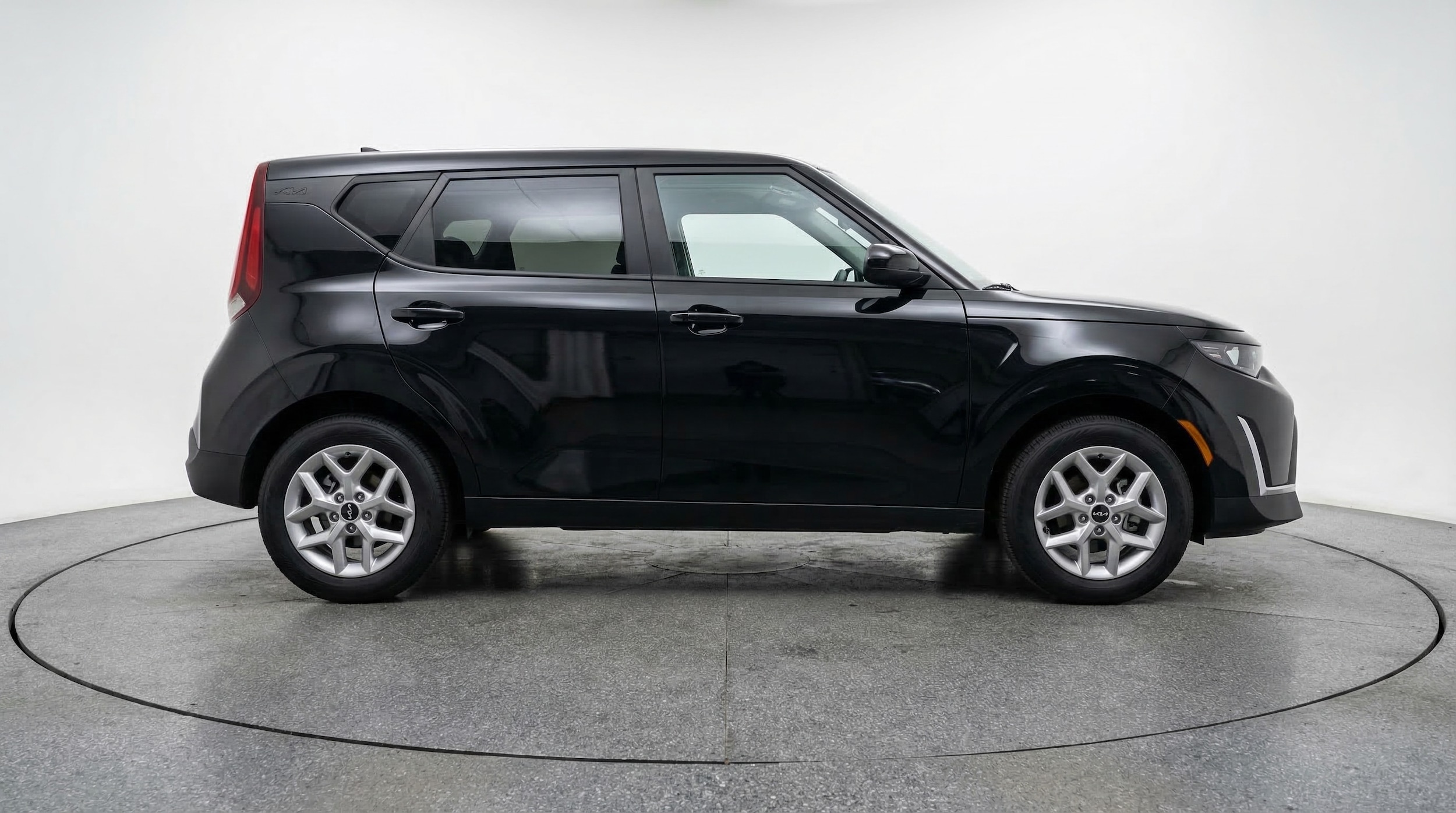 Thumbnail: 2025 Kia Soul - 8