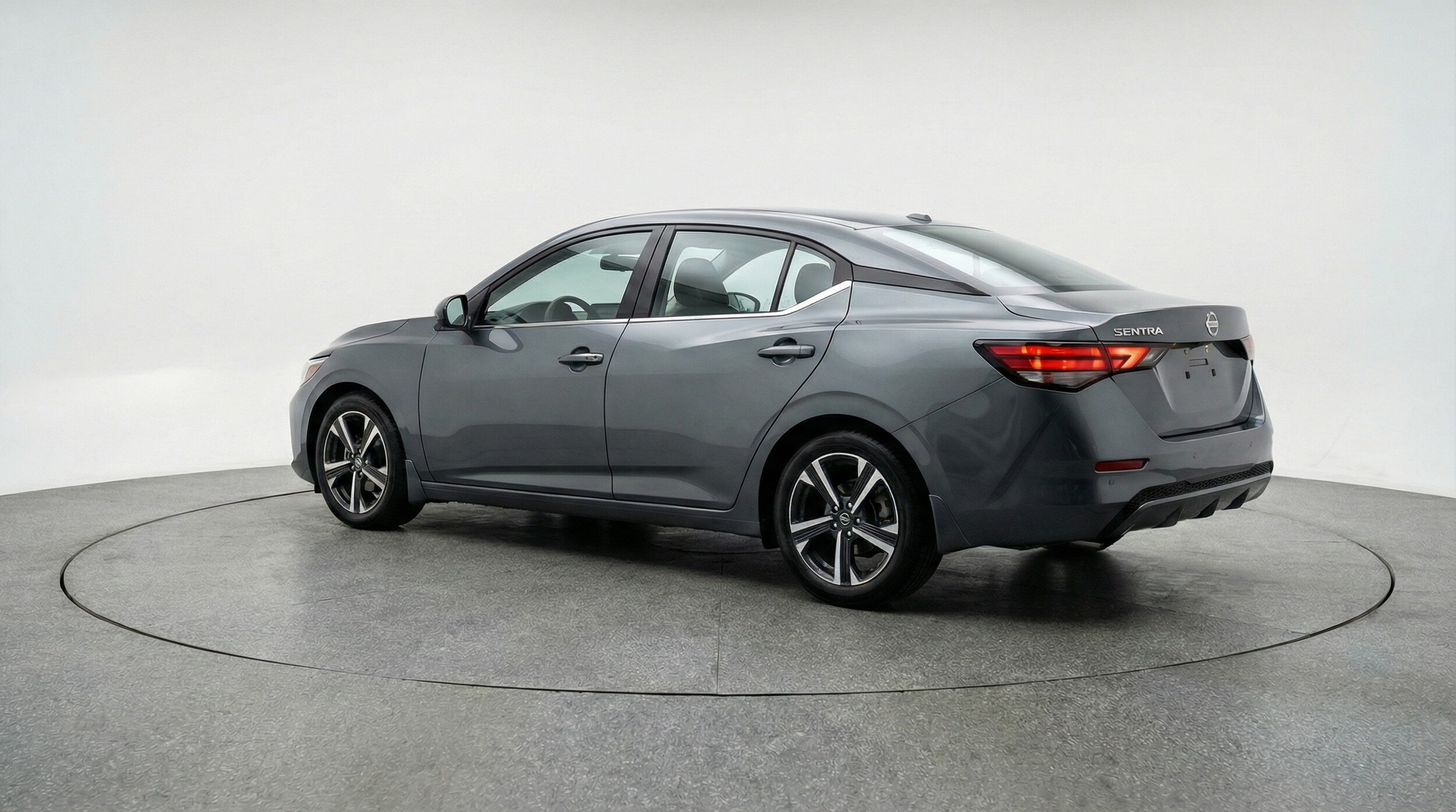 Thumbnail: 2025 Nissan Sentra - 5