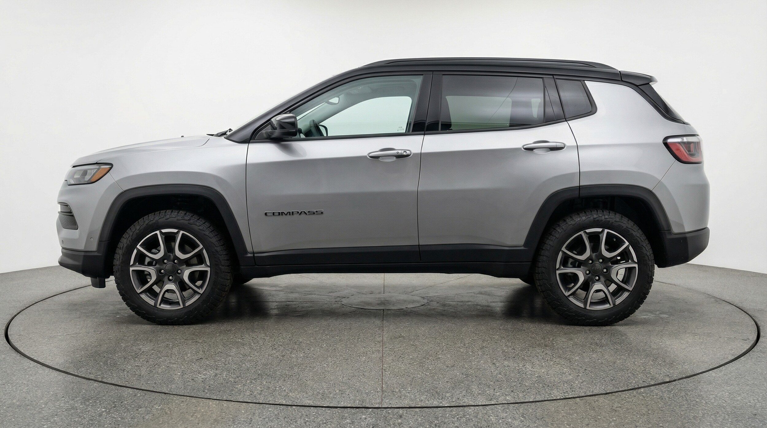 Thumbnail: 2025 Jeep Compass - 4