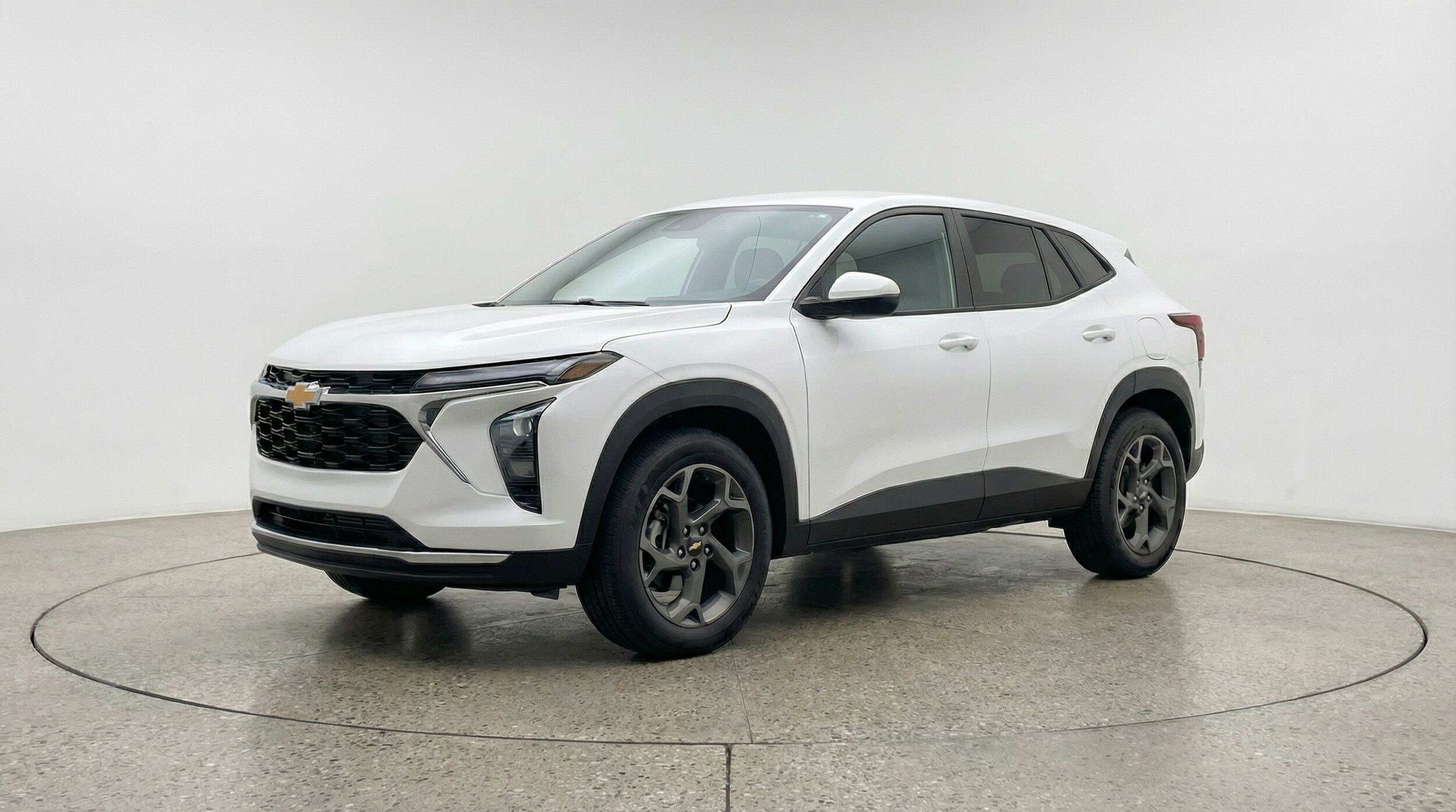 Thumbnail: 2025 Chevrolet Trax - 3