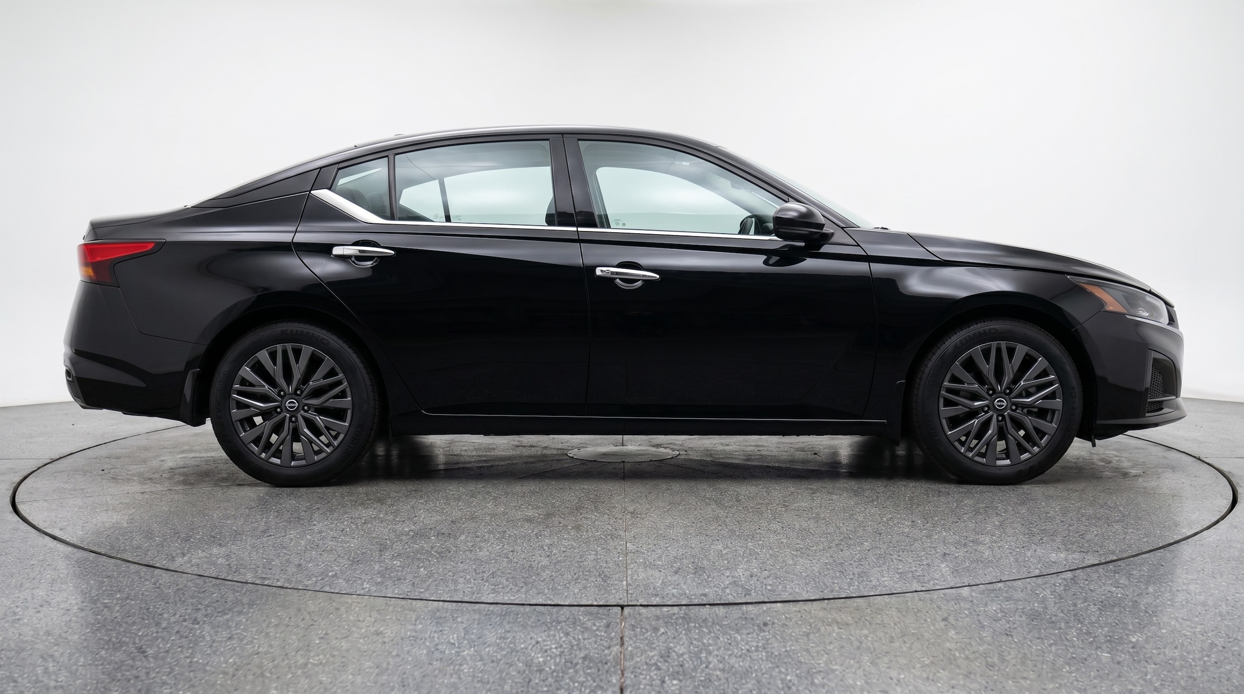Thumbnail: 2026 Nissan Altima - 8
