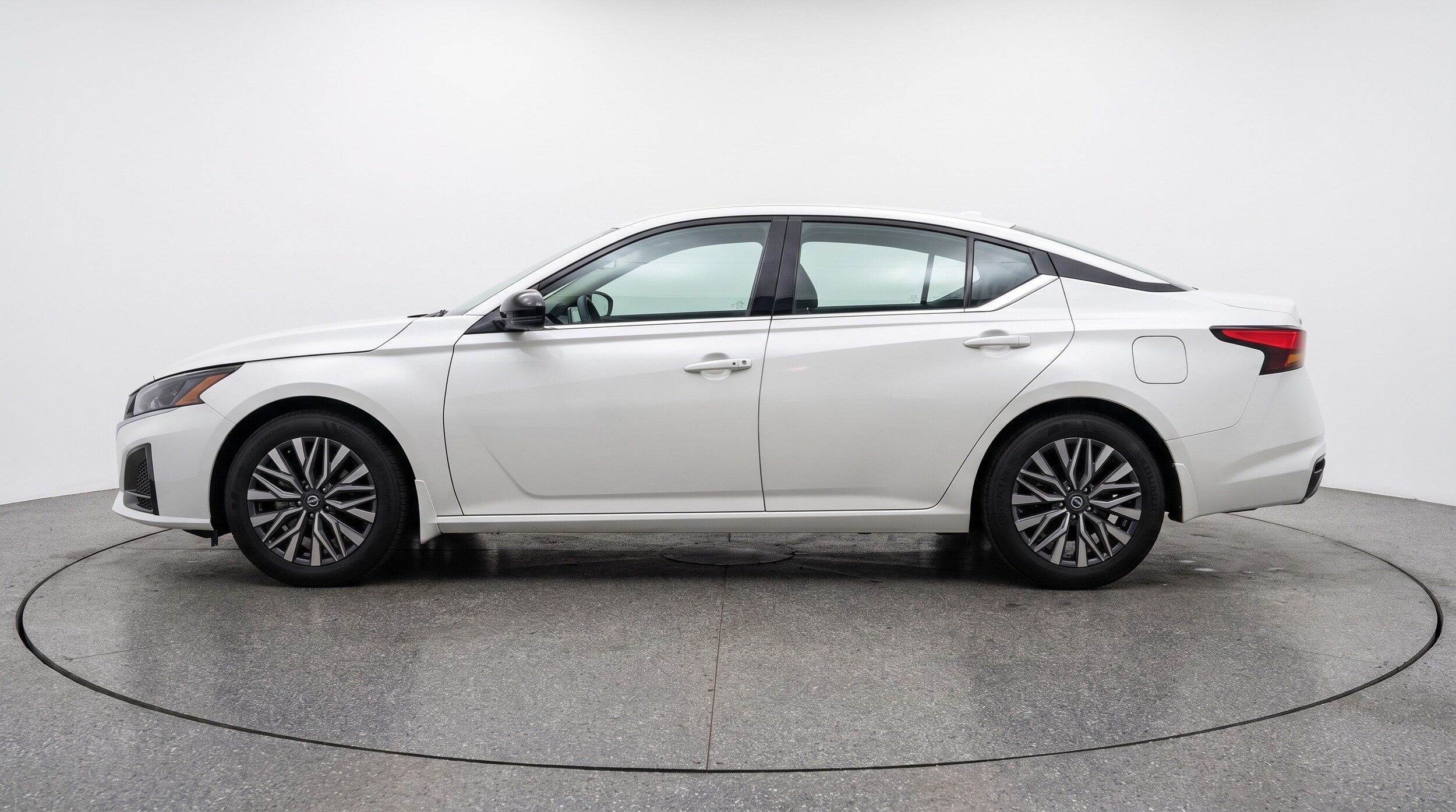 Thumbnail: 2026 Nissan Altima - 4