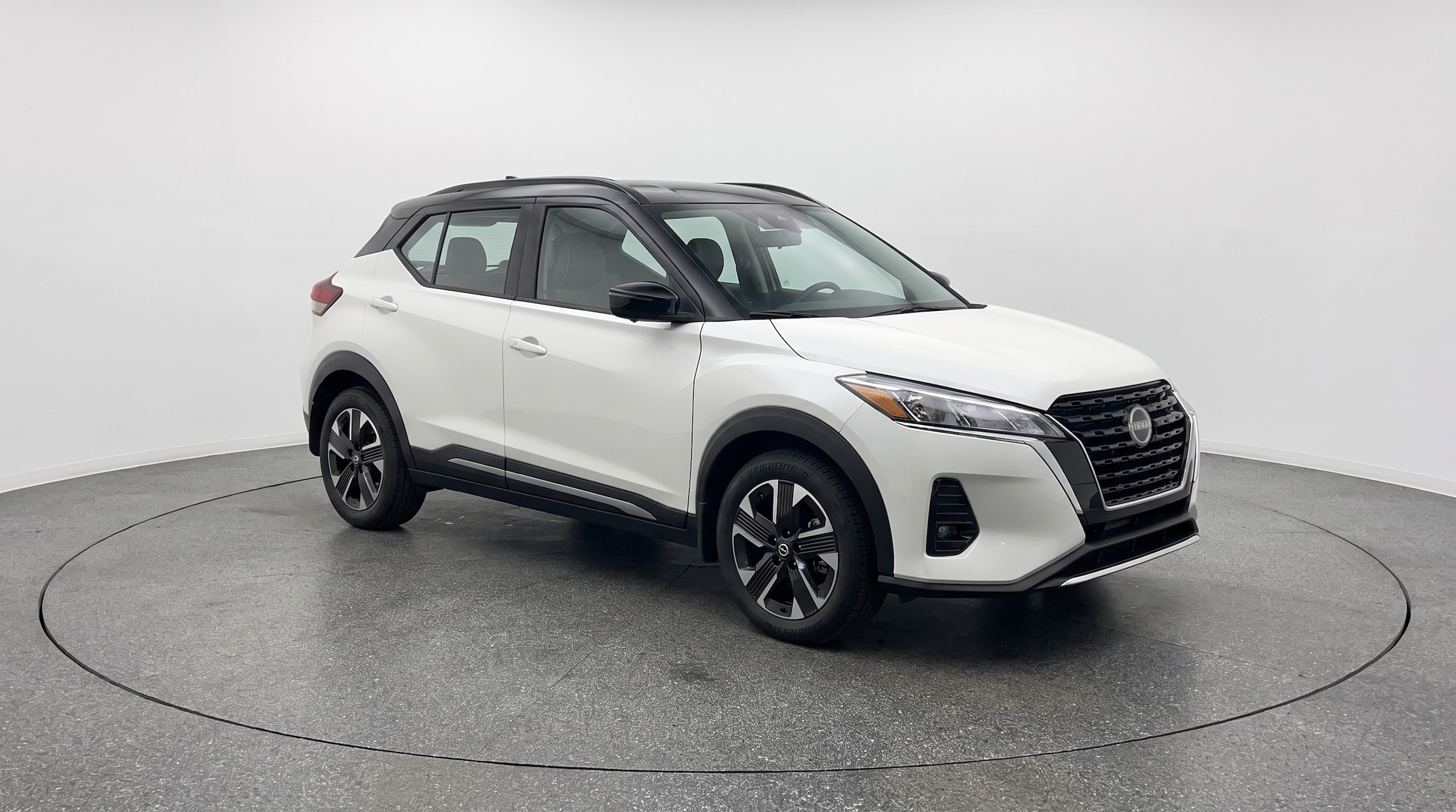 Thumbnail: 2026 Nissan Kicks - 1