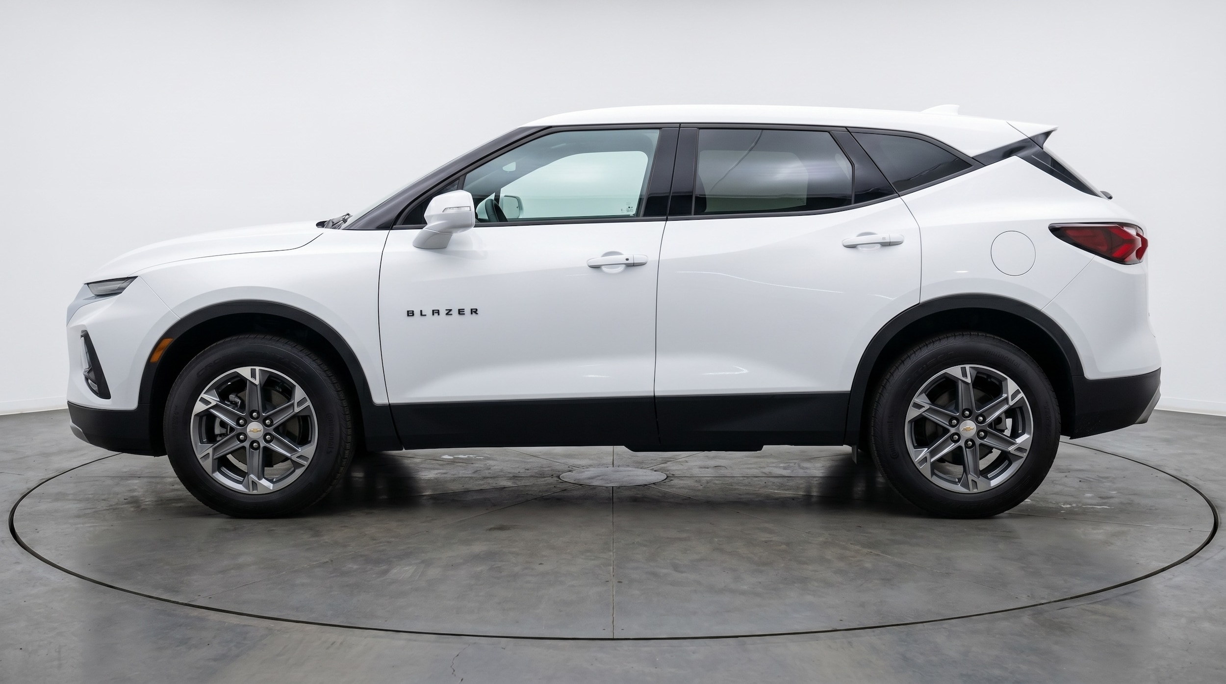 Thumbnail: 2026 Chevrolet Blazer - 4