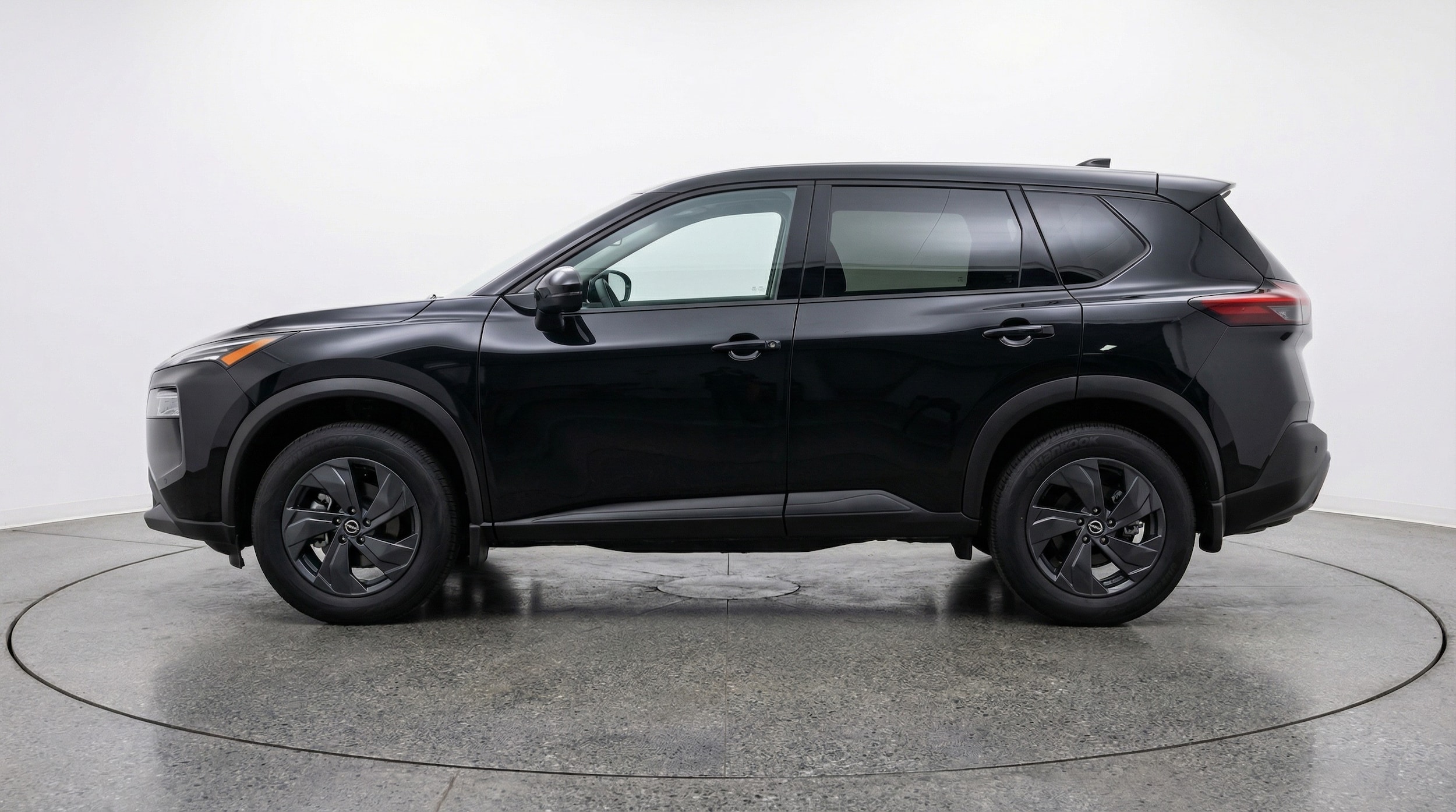 Thumbnail: 2026 Nissan Rogue - 4