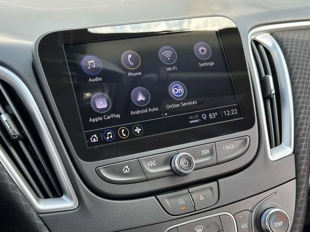 2022 Chevrolet Malibu LS photo 3